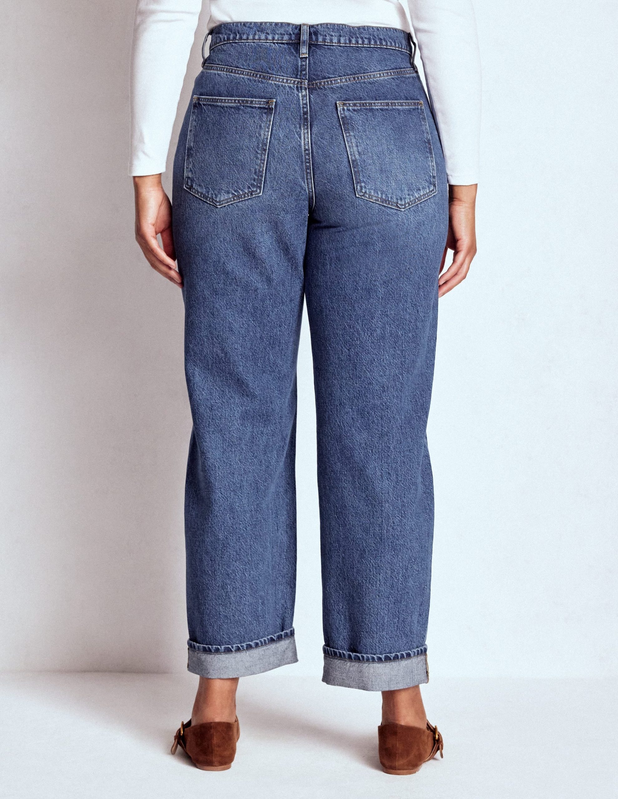 Mid Rise Relaxed Jeans-Mid Vintage - Image 11