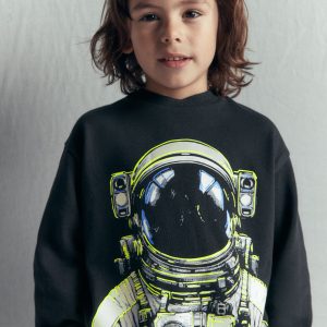 Glow-In-The-Dark Sweatshirt-Shadow Grey Spaceman
