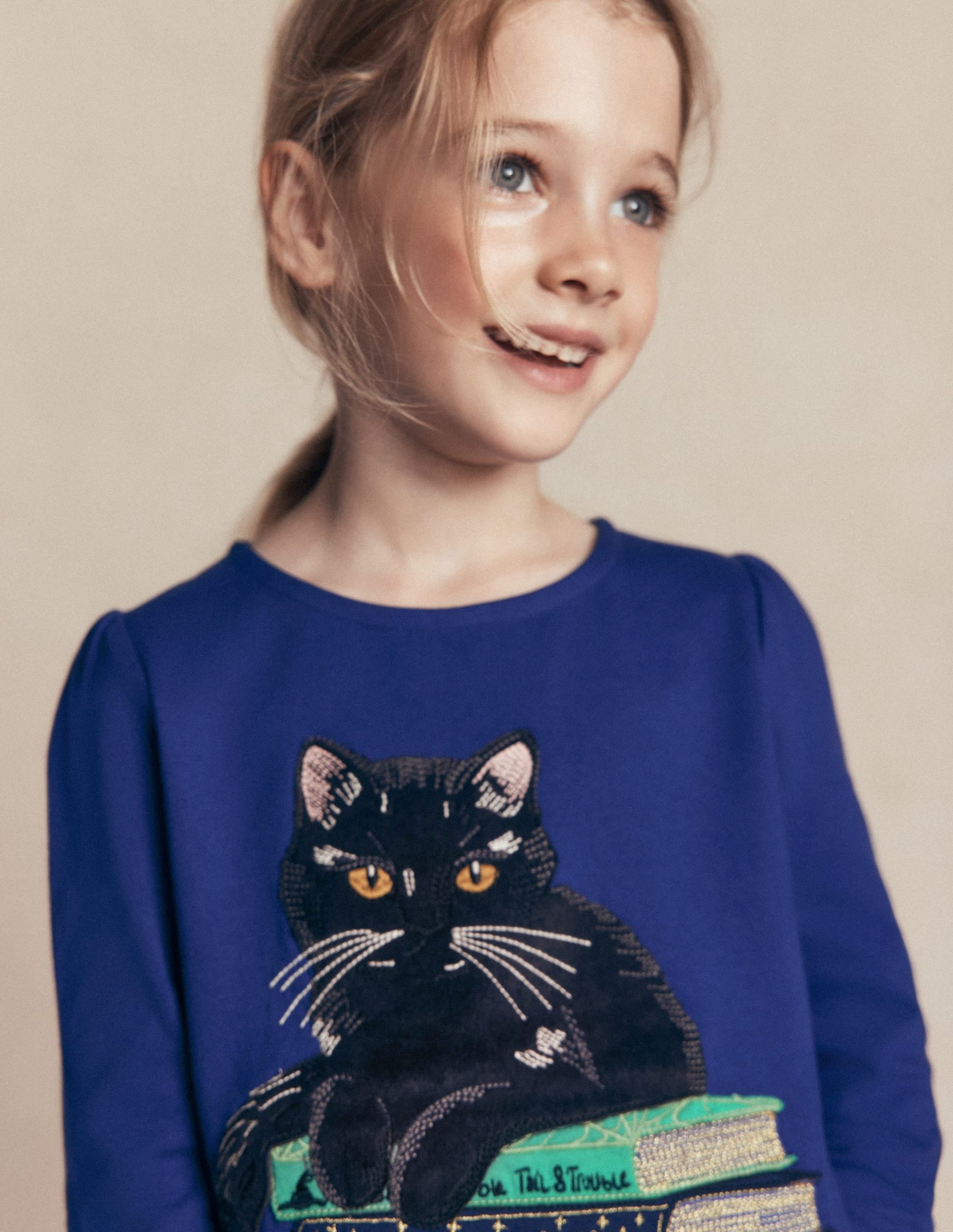Puff Sleeve Appliqué T-shirt-Bright Blue Cat - Image 2