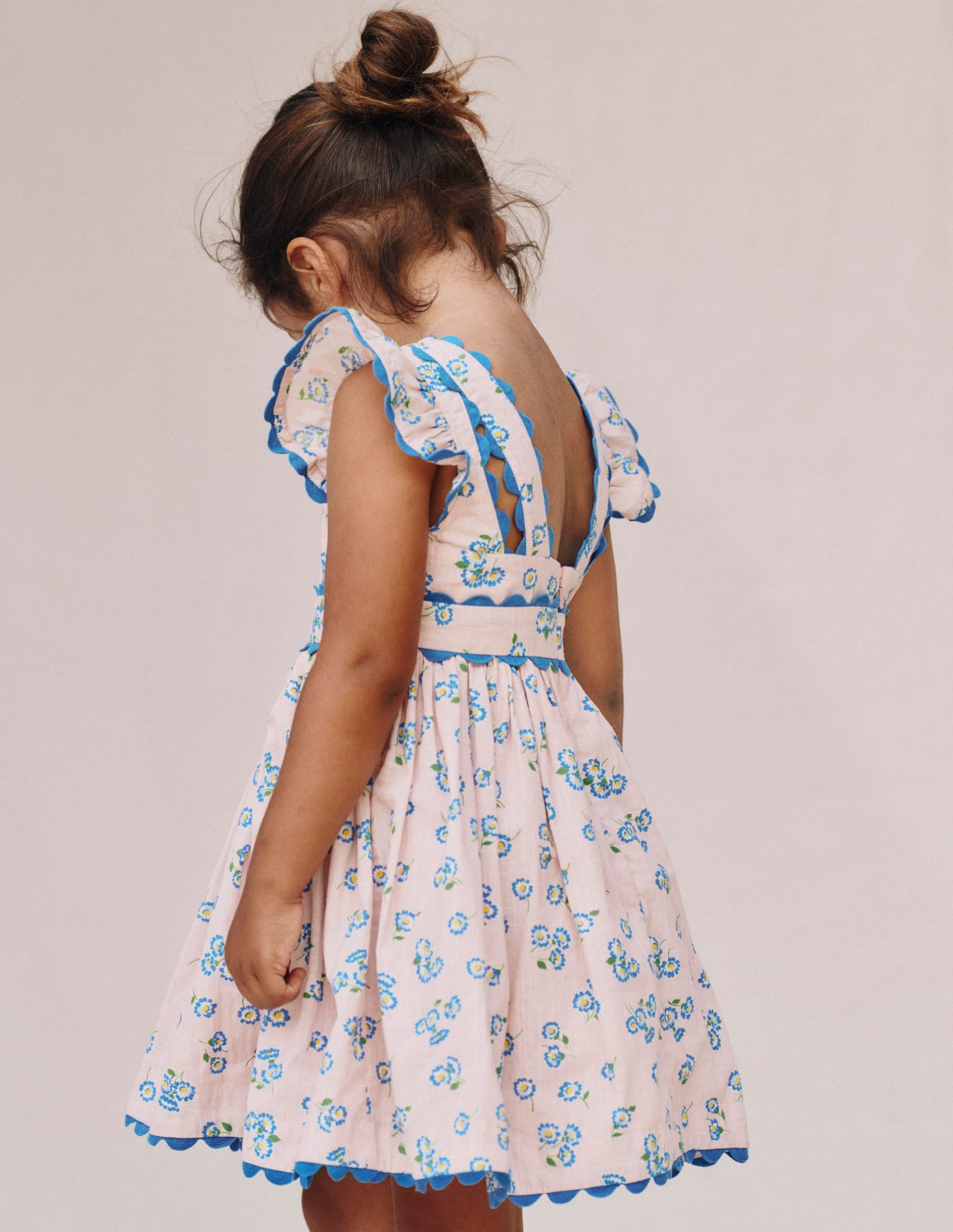 Ric Rac Trim Flutter Dress-Chalk Pink Daisy - Image 4