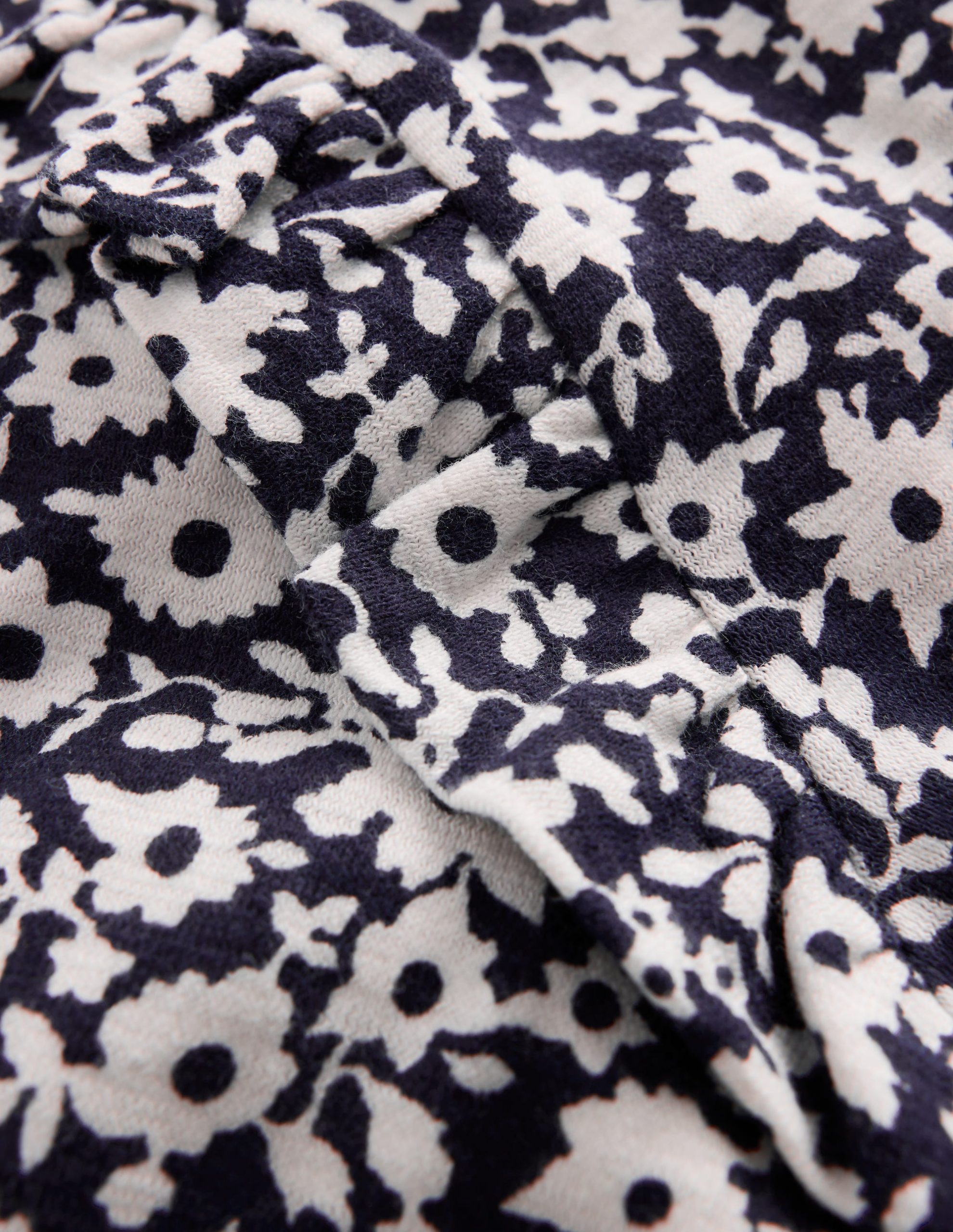 Frill Sleeve Slub Top-Navy Floral - Image 3