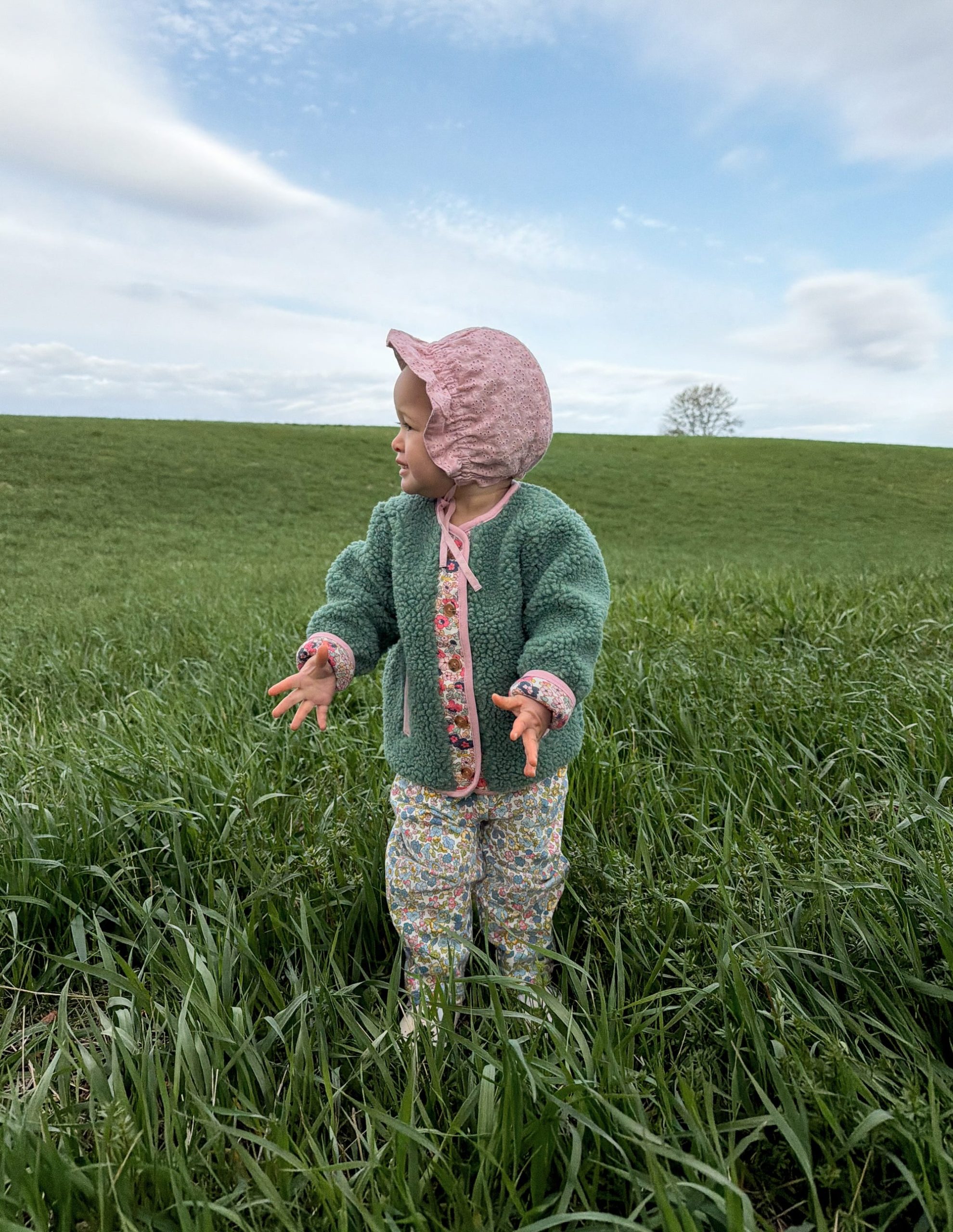 Cosy Borg Button-Down Jacket-Larch Green Floral - Image 5