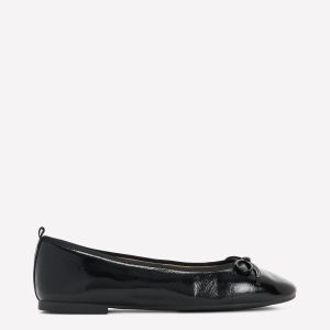 Patti Round Toe Ballet Flats-Black