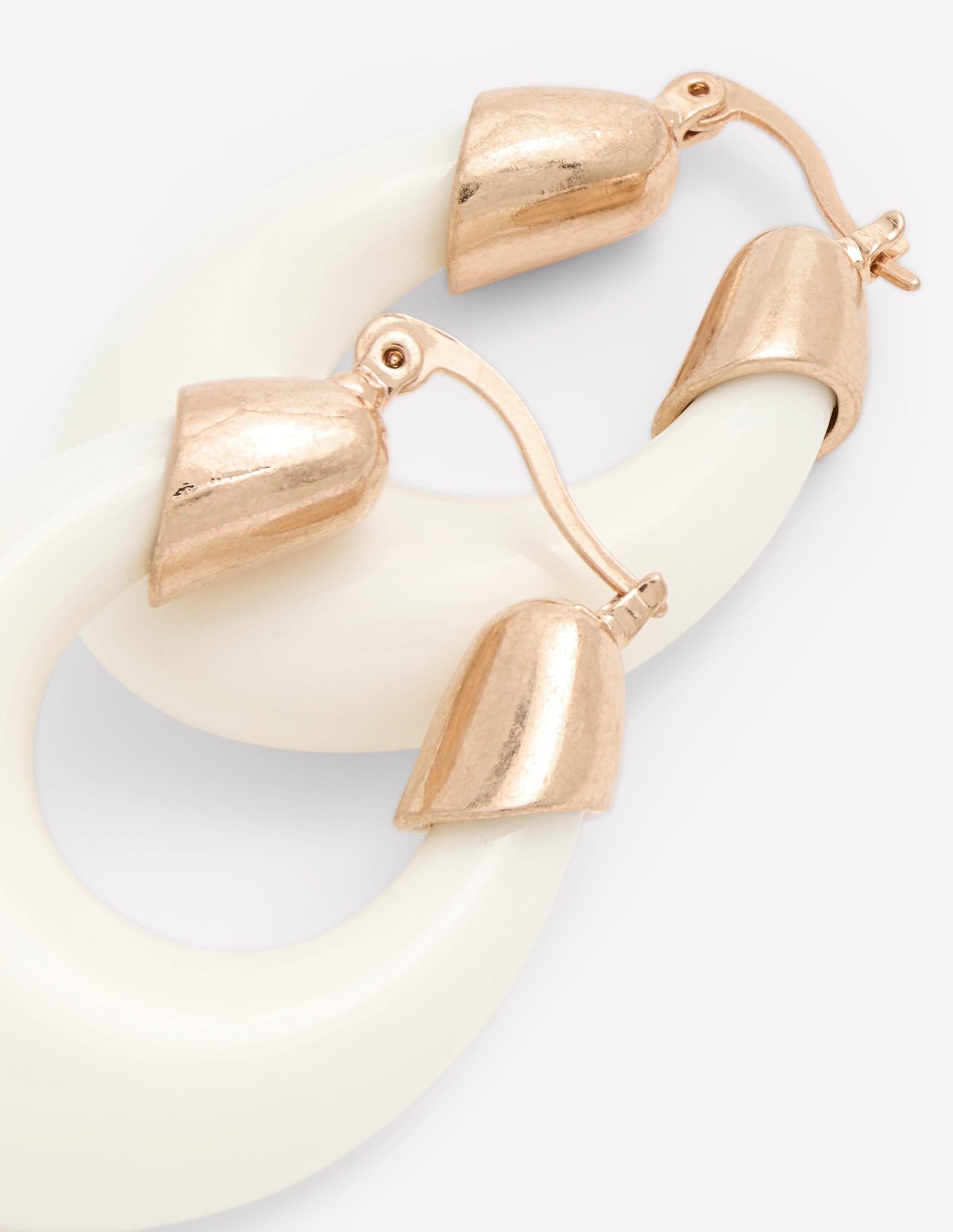 Curved Resin Hoops-Ivory - Image 3