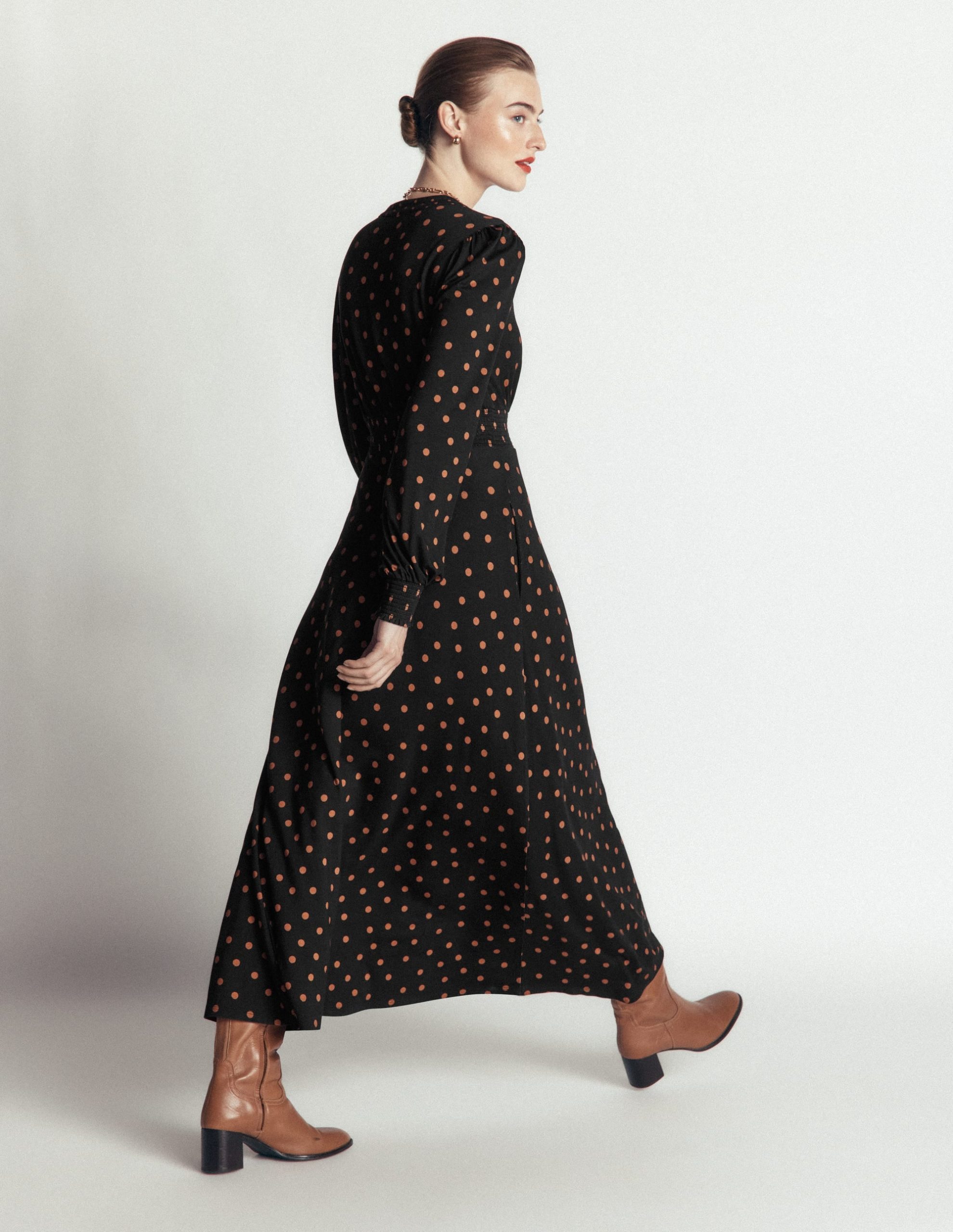 Georgia Jersey Midi Dress-Black. Boden Spot - Image 3
