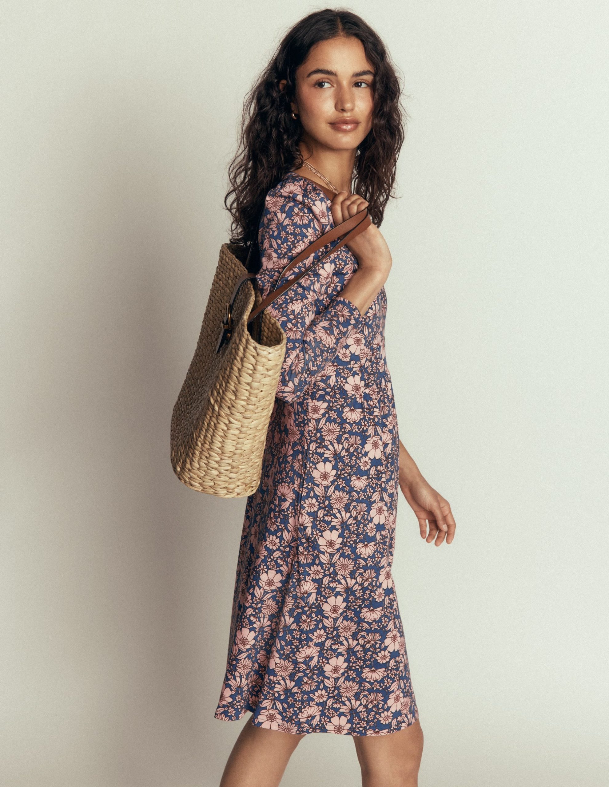 Briony Jersey Short Dress-Ballet Slipper. Floral Field