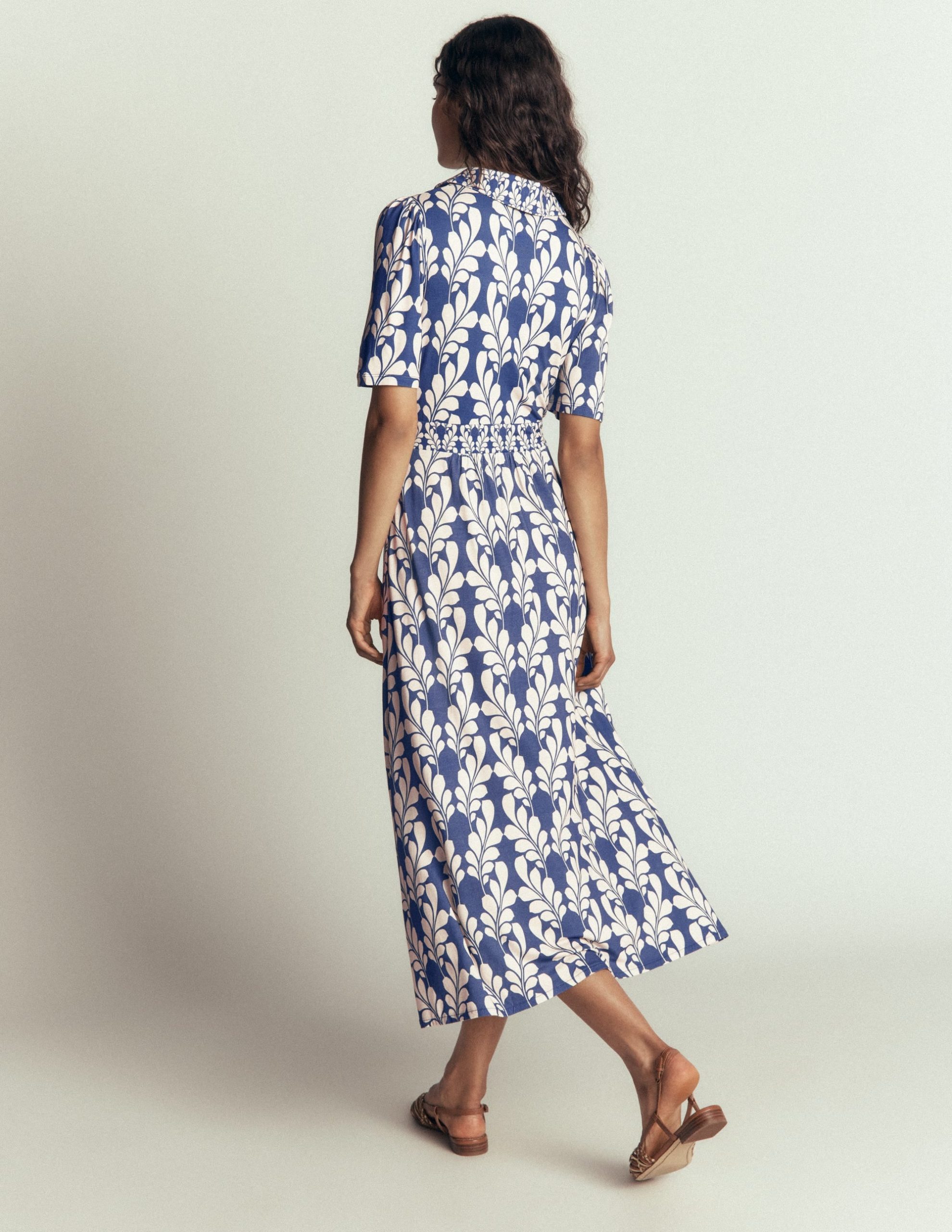 Heidi Jersey Midi Tea Dress-Denim Blue. Delicate Trail - Image 3