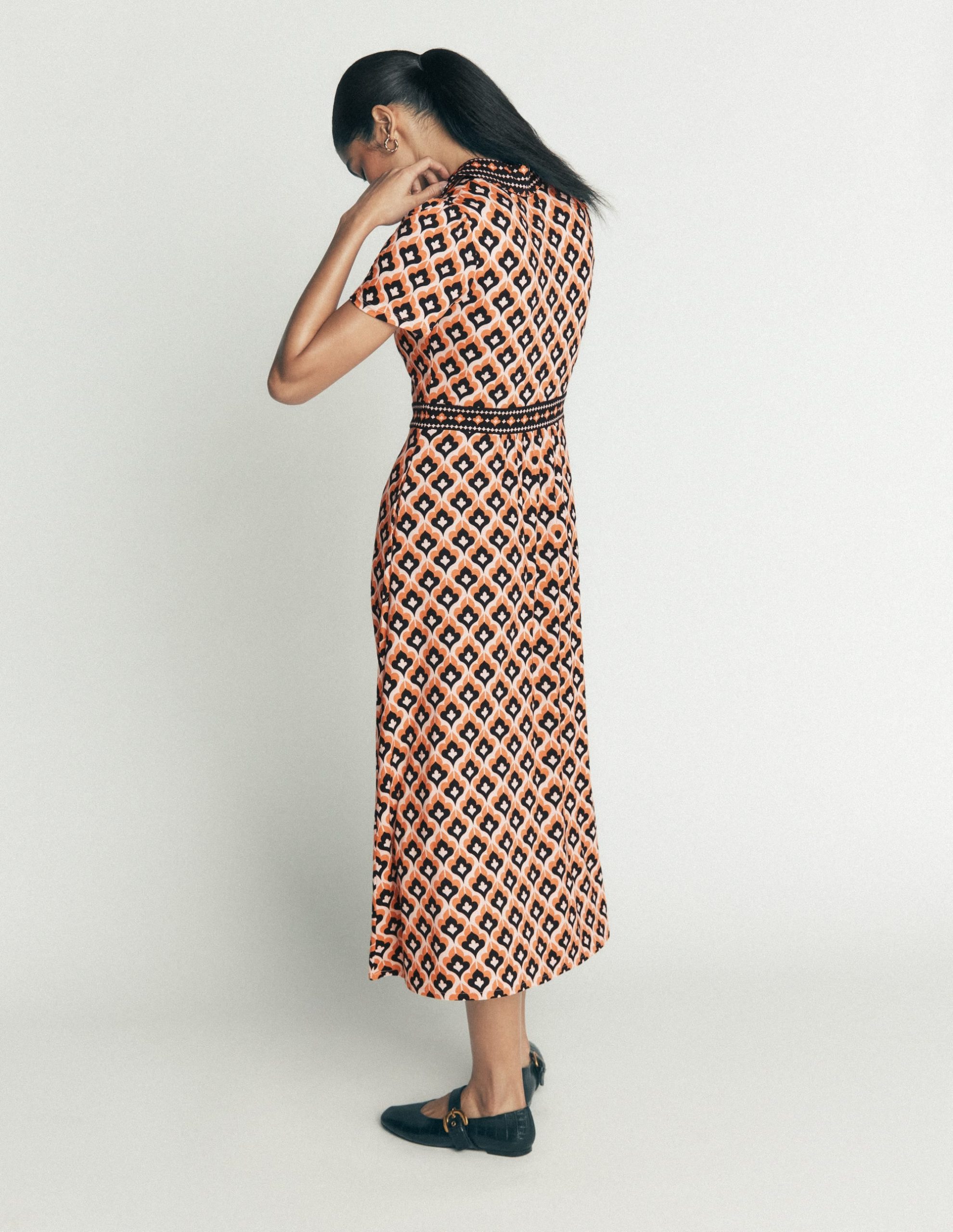 Heidi Jersey Midi Tea Dress-Almond Milk. Geo - Image 5