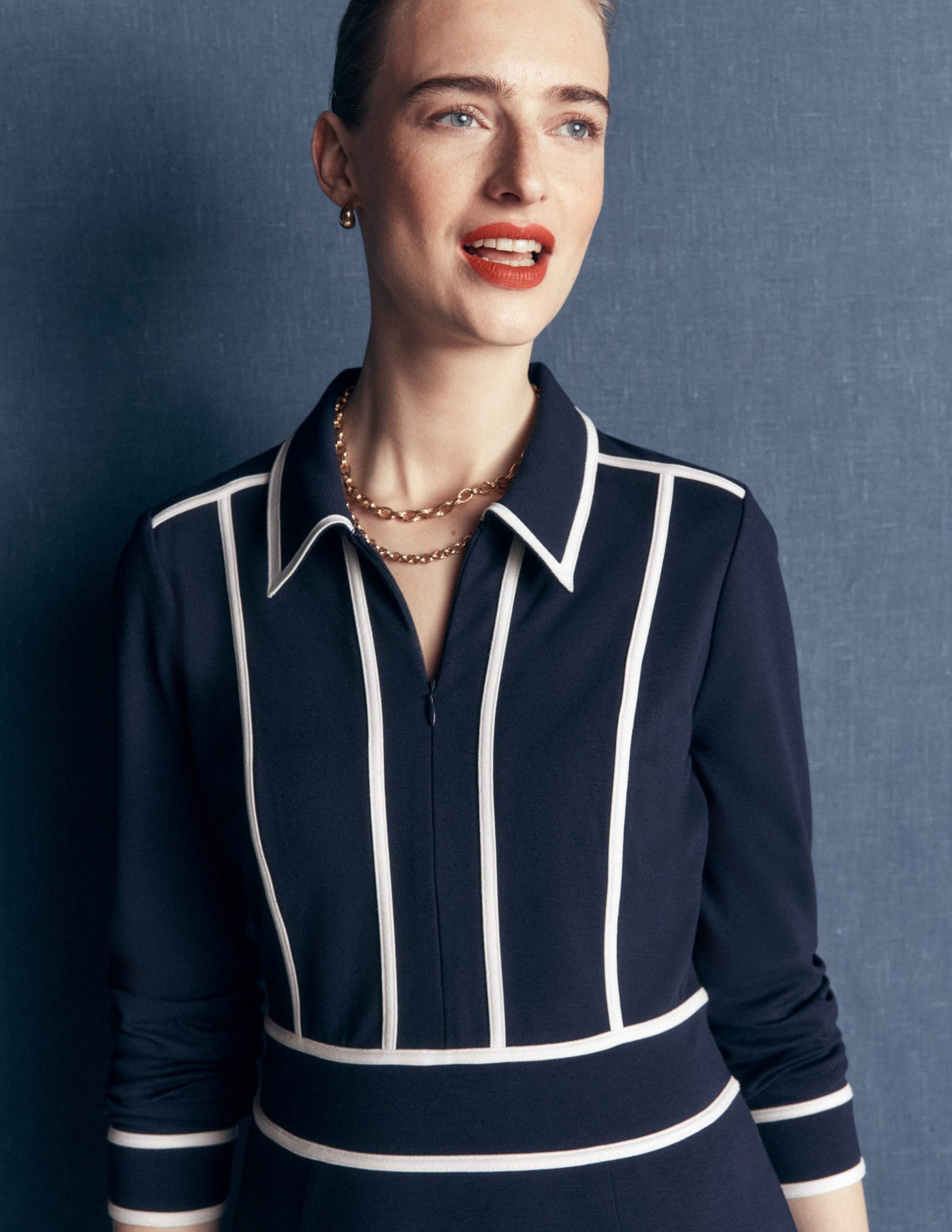Ula Ponte Short Dress-Navy. Ivory - Image 2