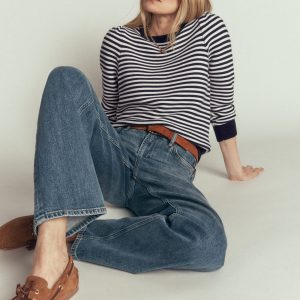 Textured Stitch Jumper-Navy. Ivory