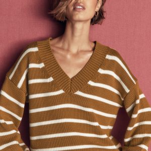 Lucy Cotton V-neck Sweater-Gingerbread. Ivory