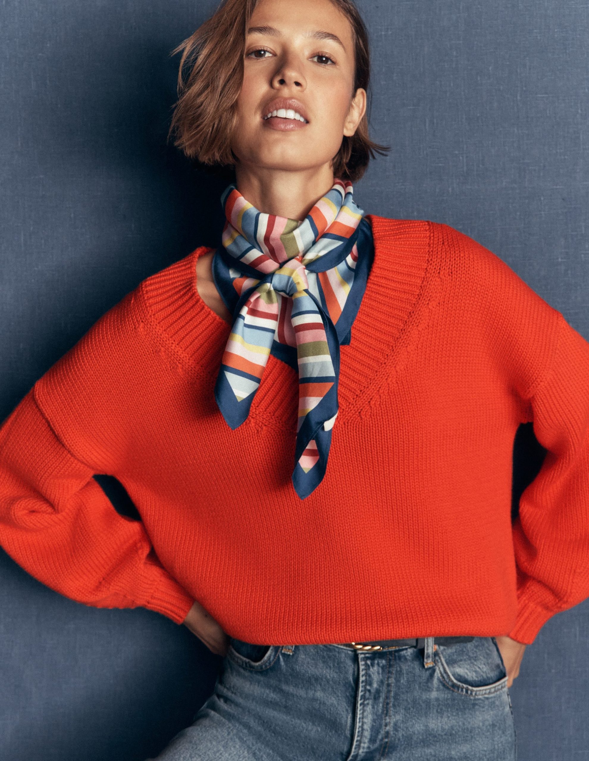 Lucy Cotton V-neck Sweater-Sunset Orange - Image 2