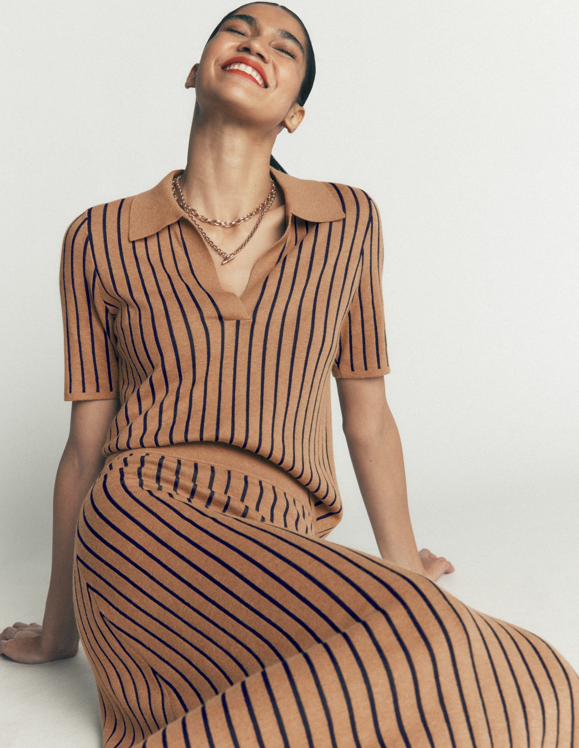Knitted Henley T-Shirt-Camel. Navy Stripe - Image 3
