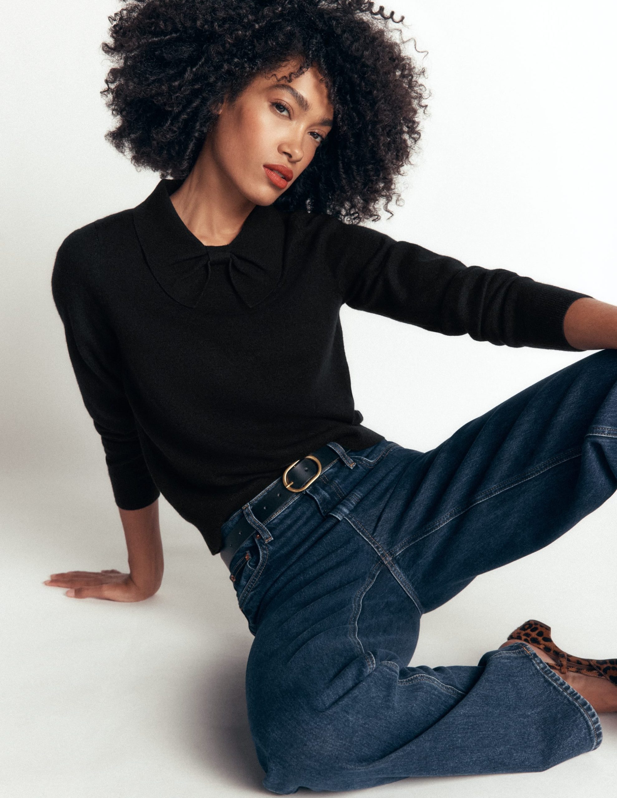 Bow Neck Knitted Sweater-Black