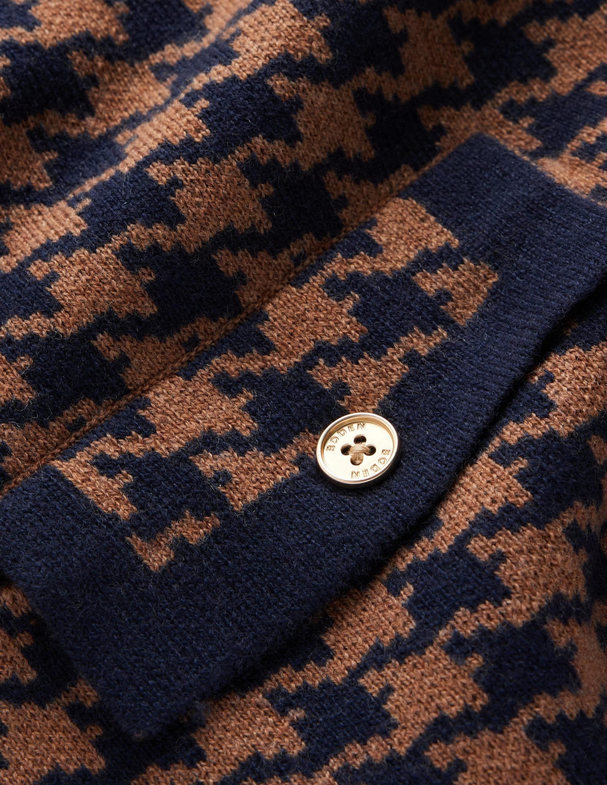 Elizabeth Bow Knitted Jacket-Camel. Dogstooth - Image 7