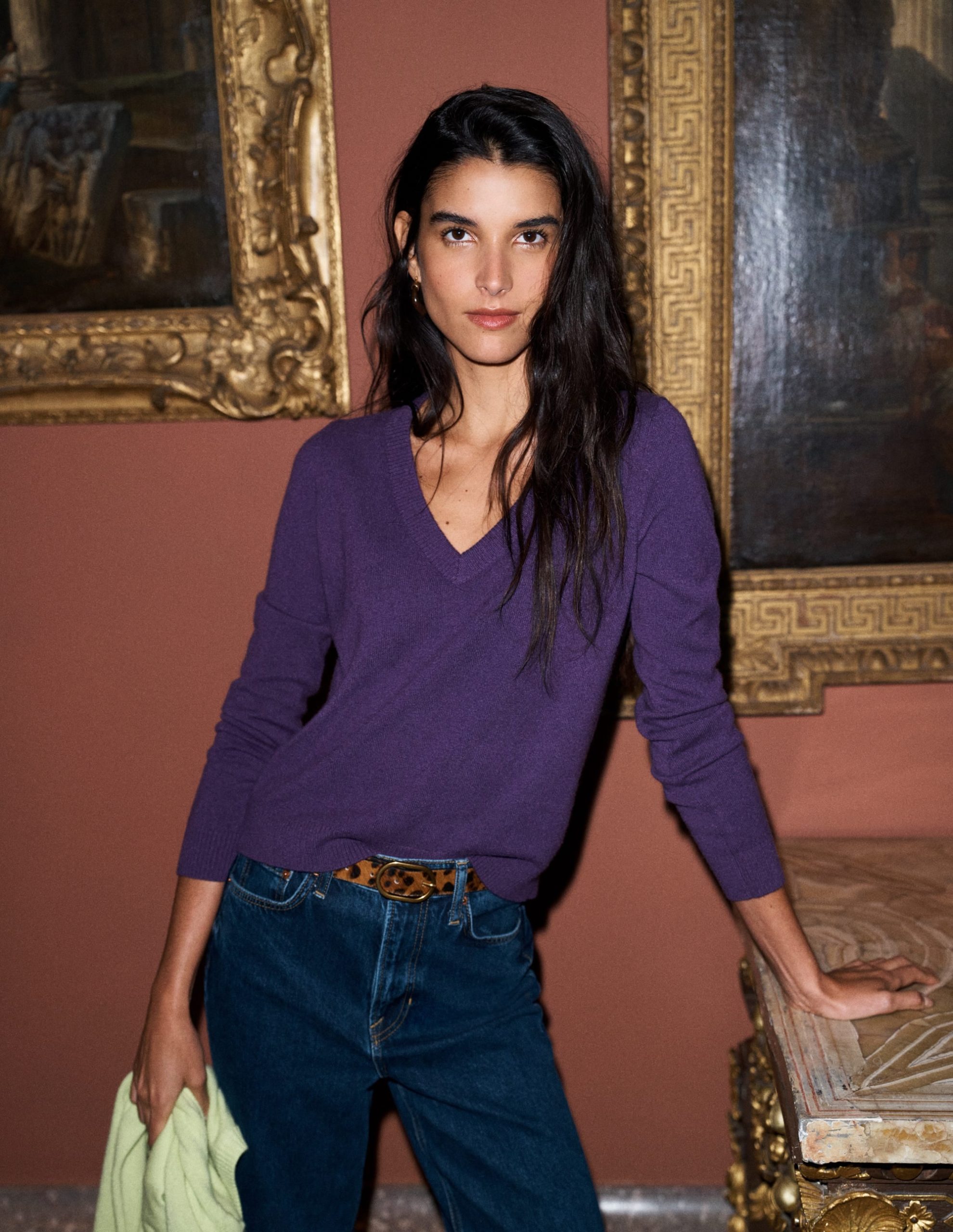 Elsie Cashmere V Neck Sweater-Deep Grape