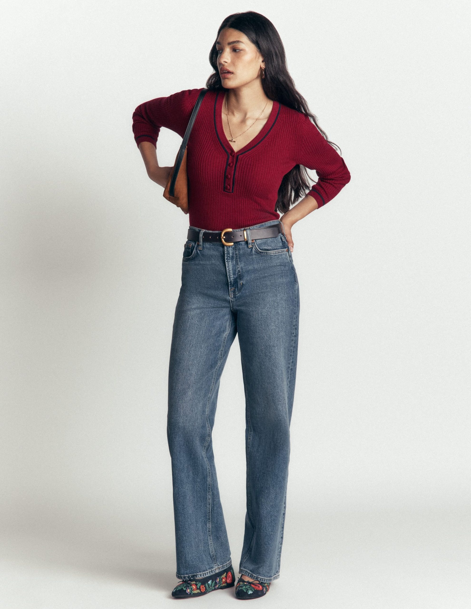 Paula Ribbed V Neck Jumper-Merlot - Image 4