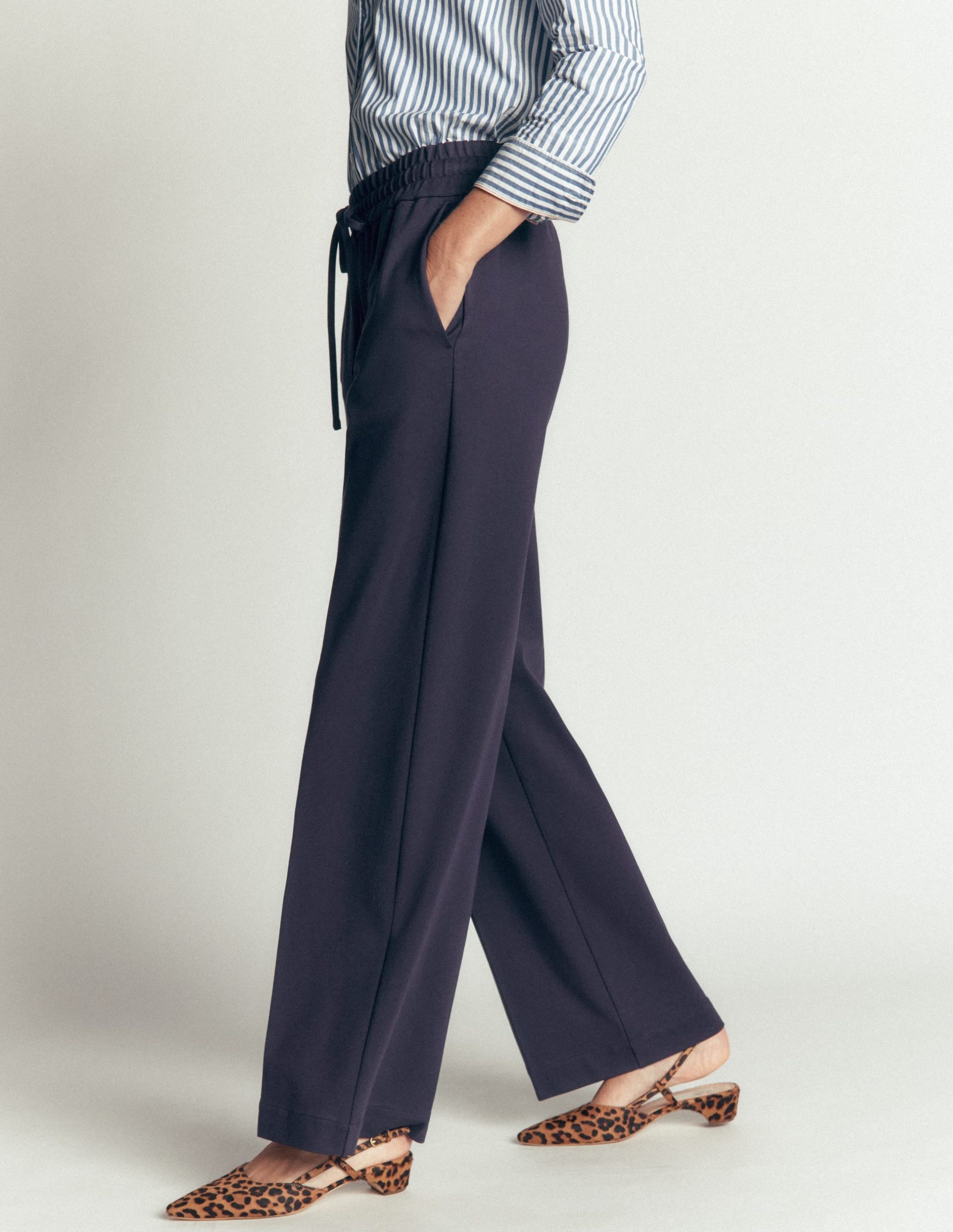 Greenwich Tie Ponte Pants-Navy - Image 5