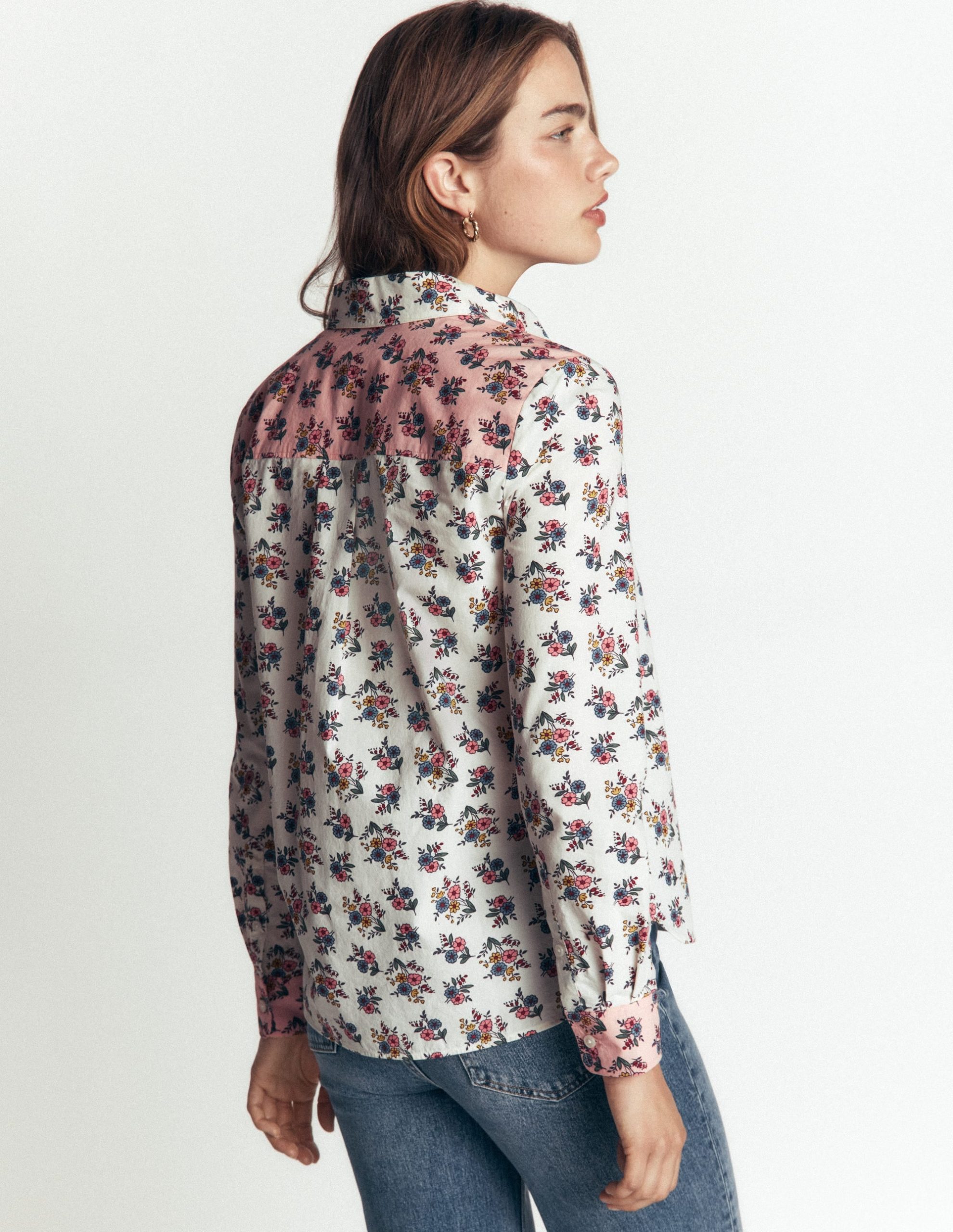 The New Sienna Cotton Shirt-Soft Cream. Delicate Garden - Image 3