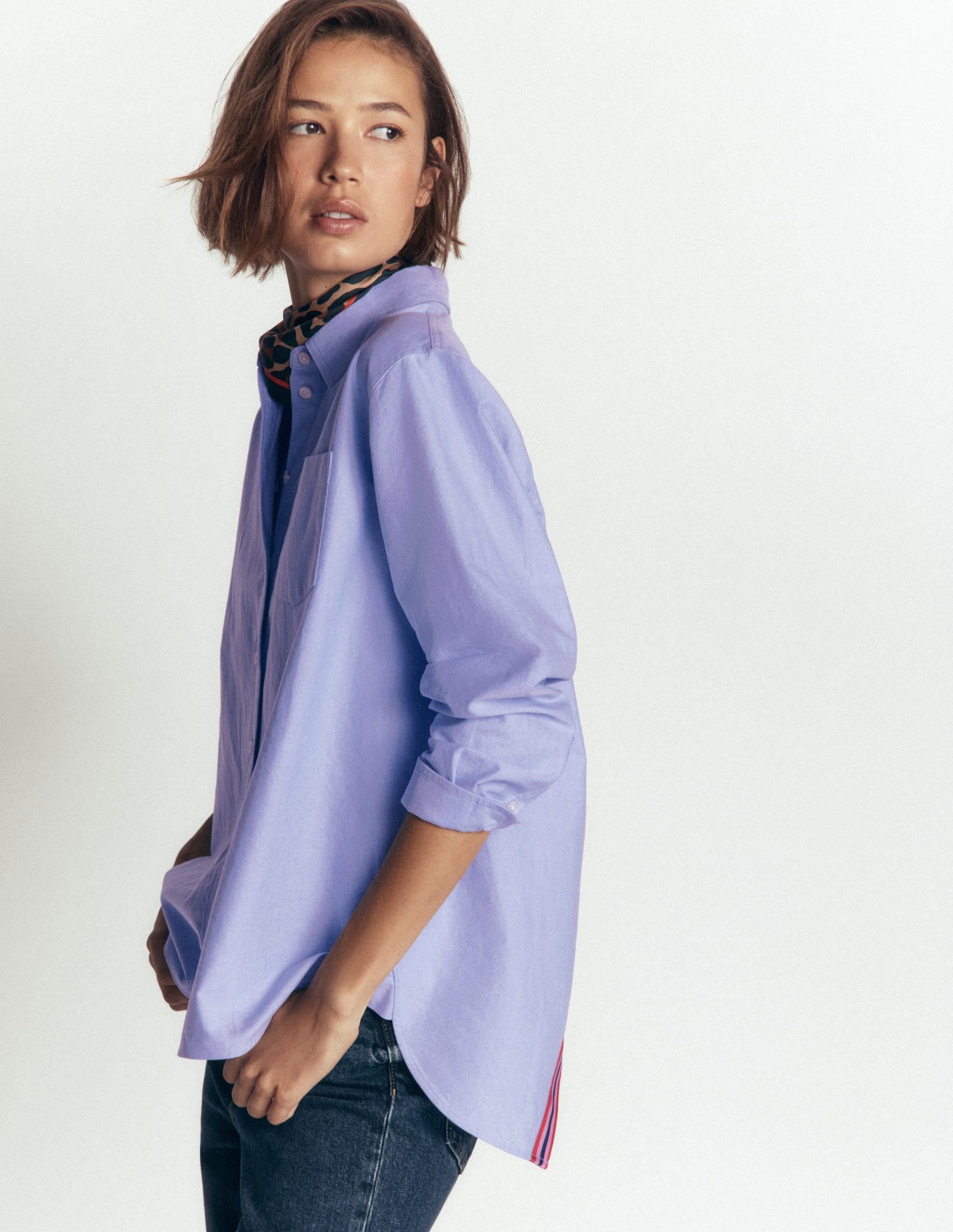 Sienna Relaxed Cotton Shirt-Blue Oxford. Trim Back - Image 4
