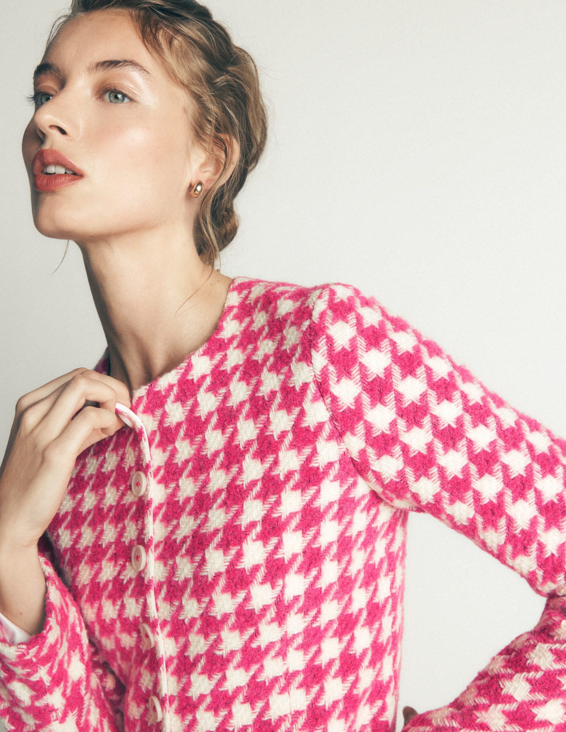 Collarless Wool Blend Blazer-Pink Dogstooth - Image 2