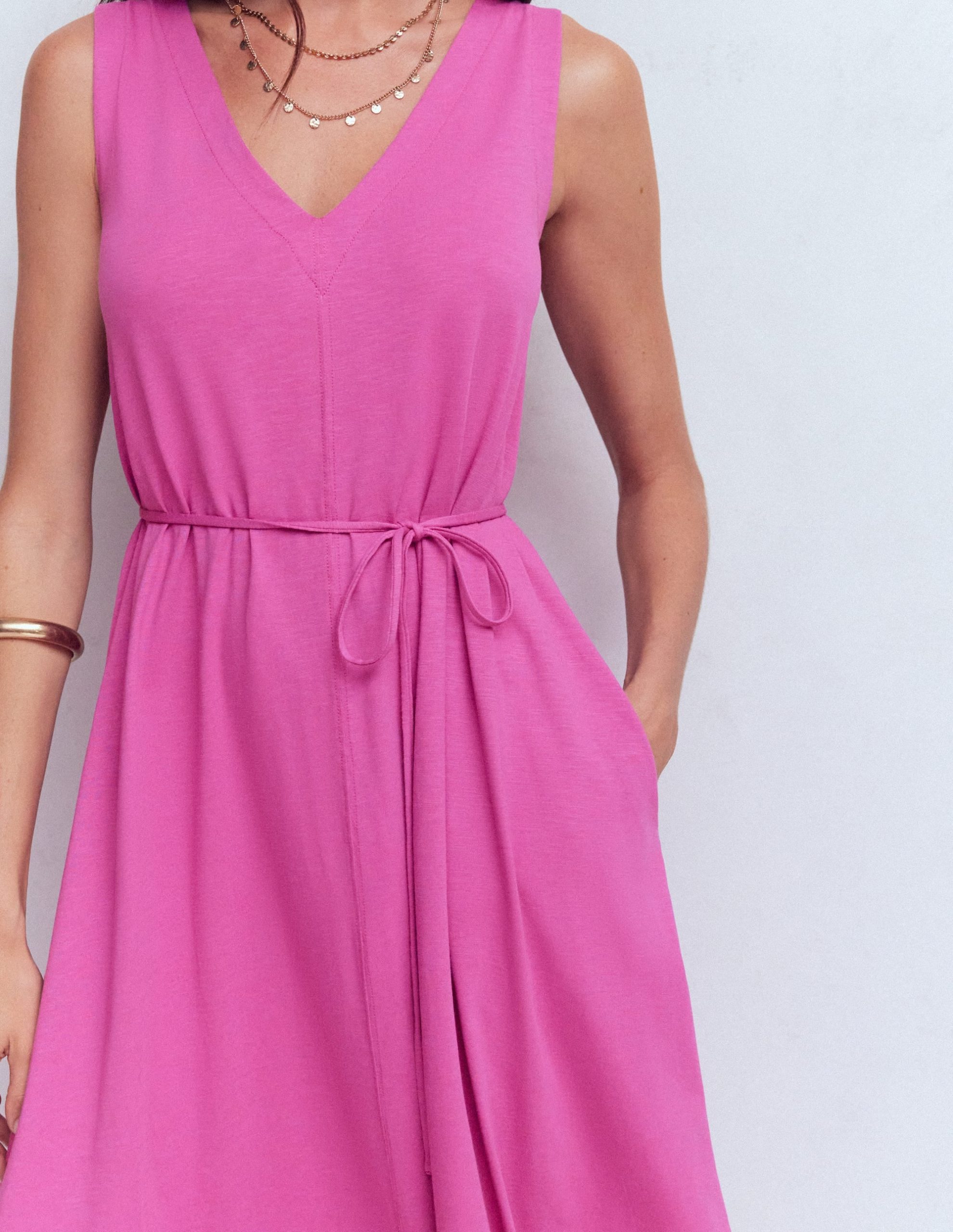 Mia V-neck Jersey Midi Dress-Passion Flower - Image 2
