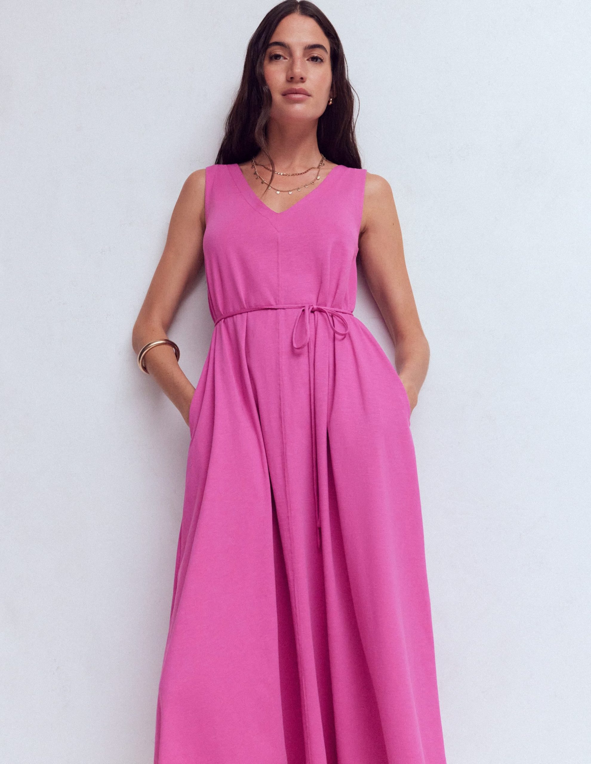 Mia V-neck Jersey Midi Dress-Passion Flower - Image 5