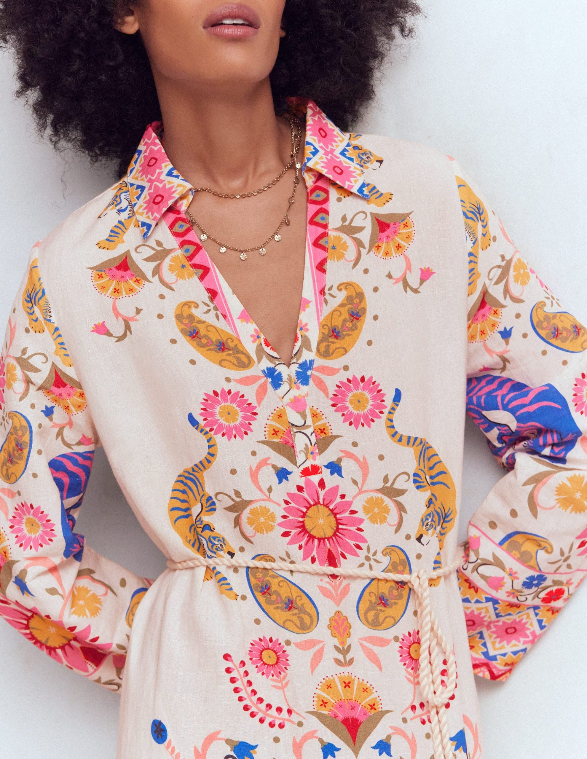 Notch Collar Linen Blend Tunic-Multi Tiger Tapestry - Image 2