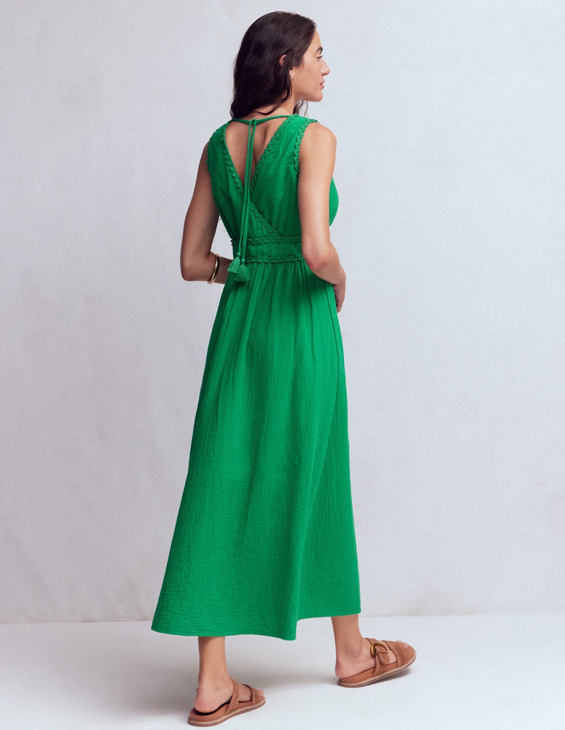 Lorna Trim Double Cloth Dress-Rich Emerald - Image 3