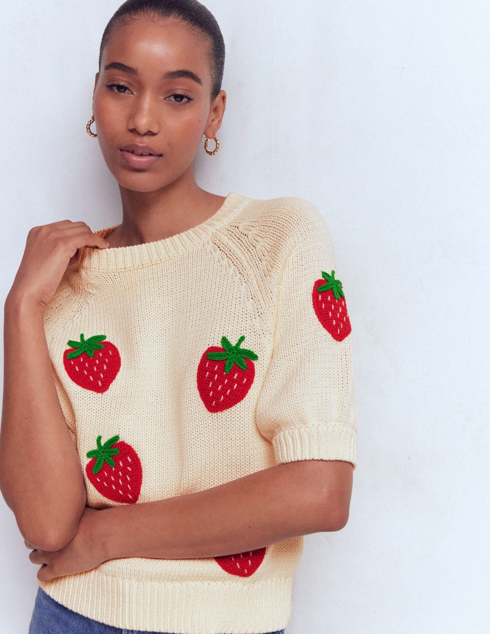 Margot Puff Sleeve T-Shirt-Warm Ivory Strawberry - Image 5