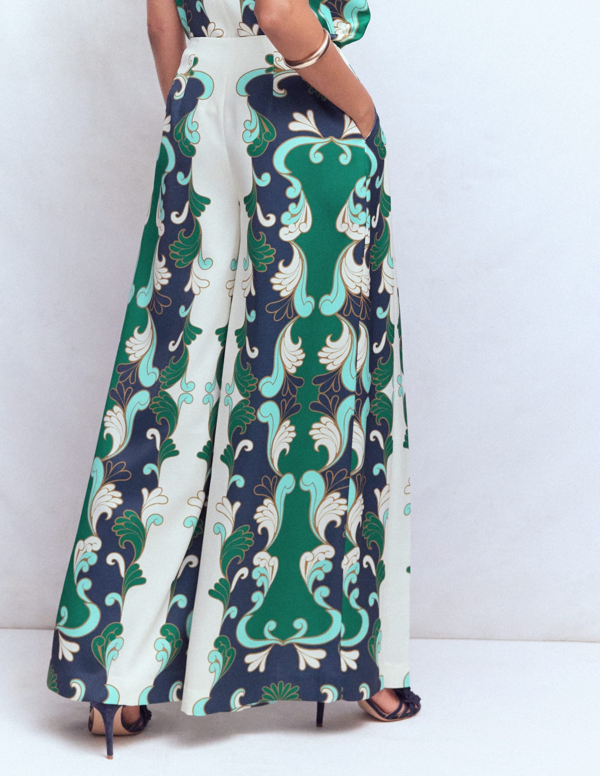 Regent Wide Leg Pants-Ivory. Foliage Whirl - Image 4
