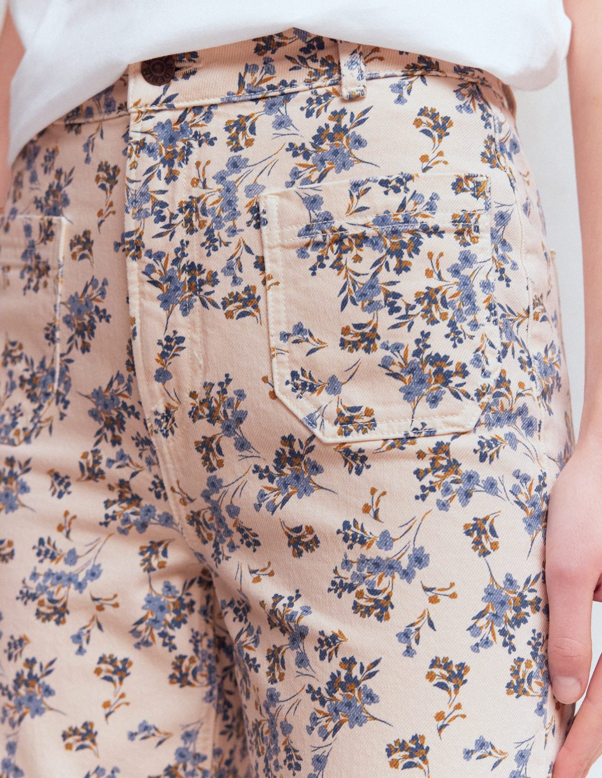Straight Leg Pocket Jeans-Ivory Floral - Image 2