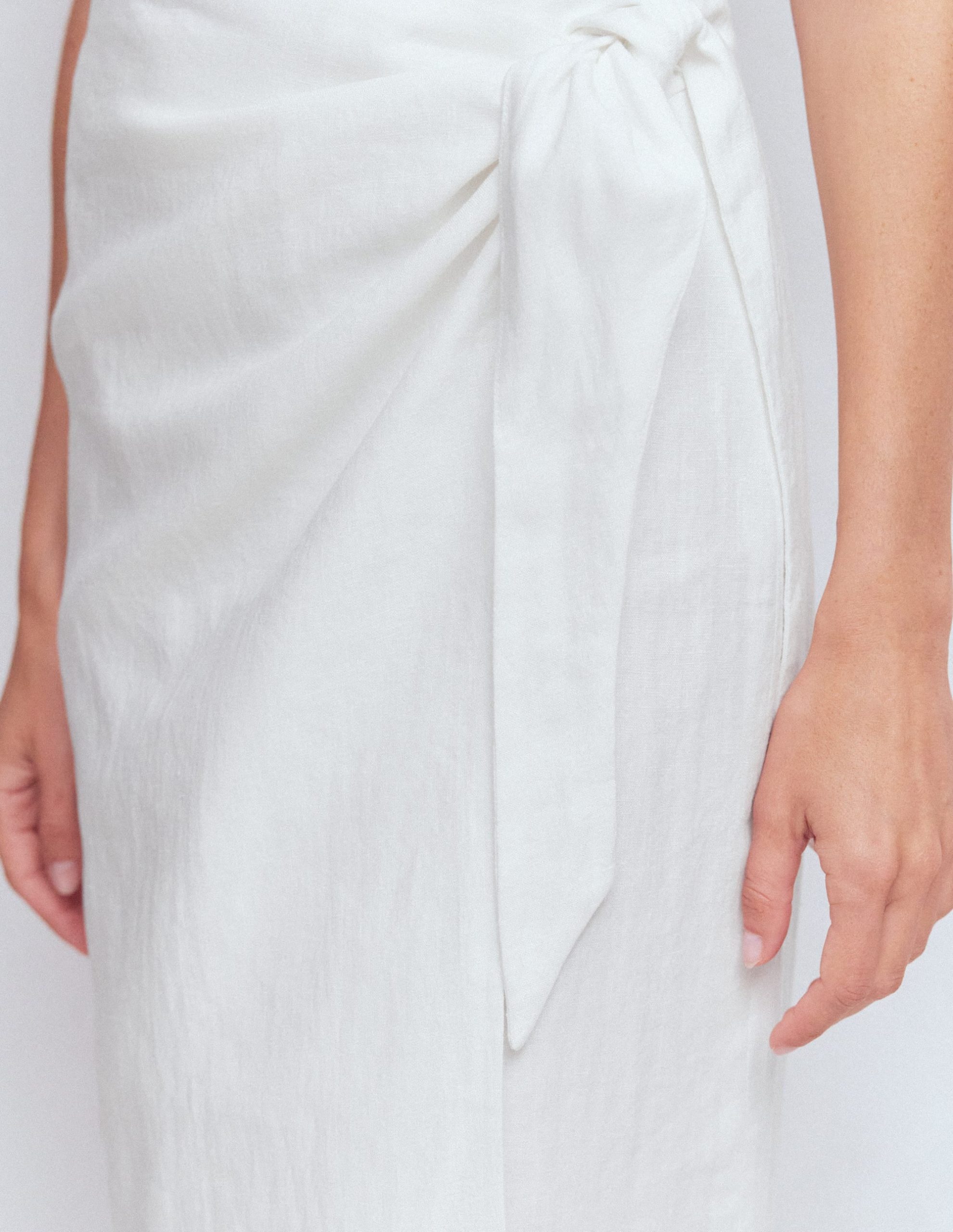 Dimitra Linen Column Skirt-White - Image 2