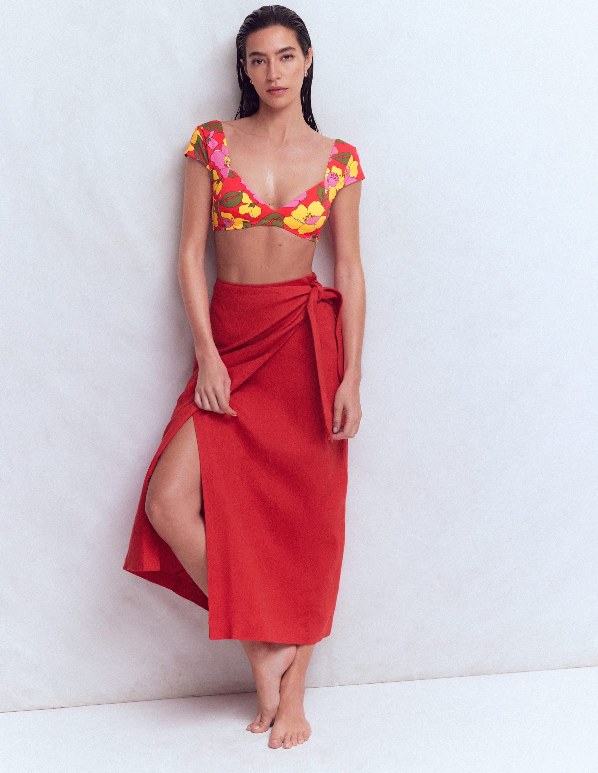Sweetheart Sleeve Bikini Top-Red. Radiant Bloom - Image 6