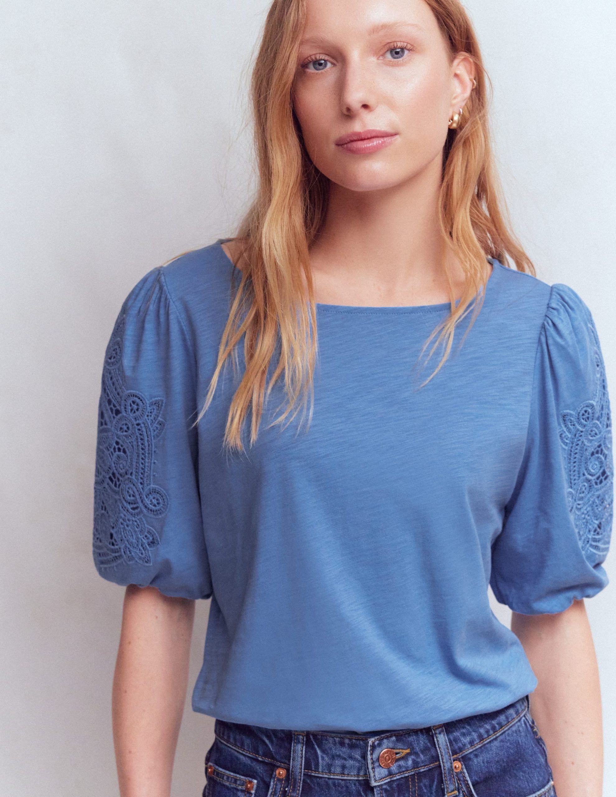 Tape Lace T-shirt-Forget Me Not Blue - Image 4