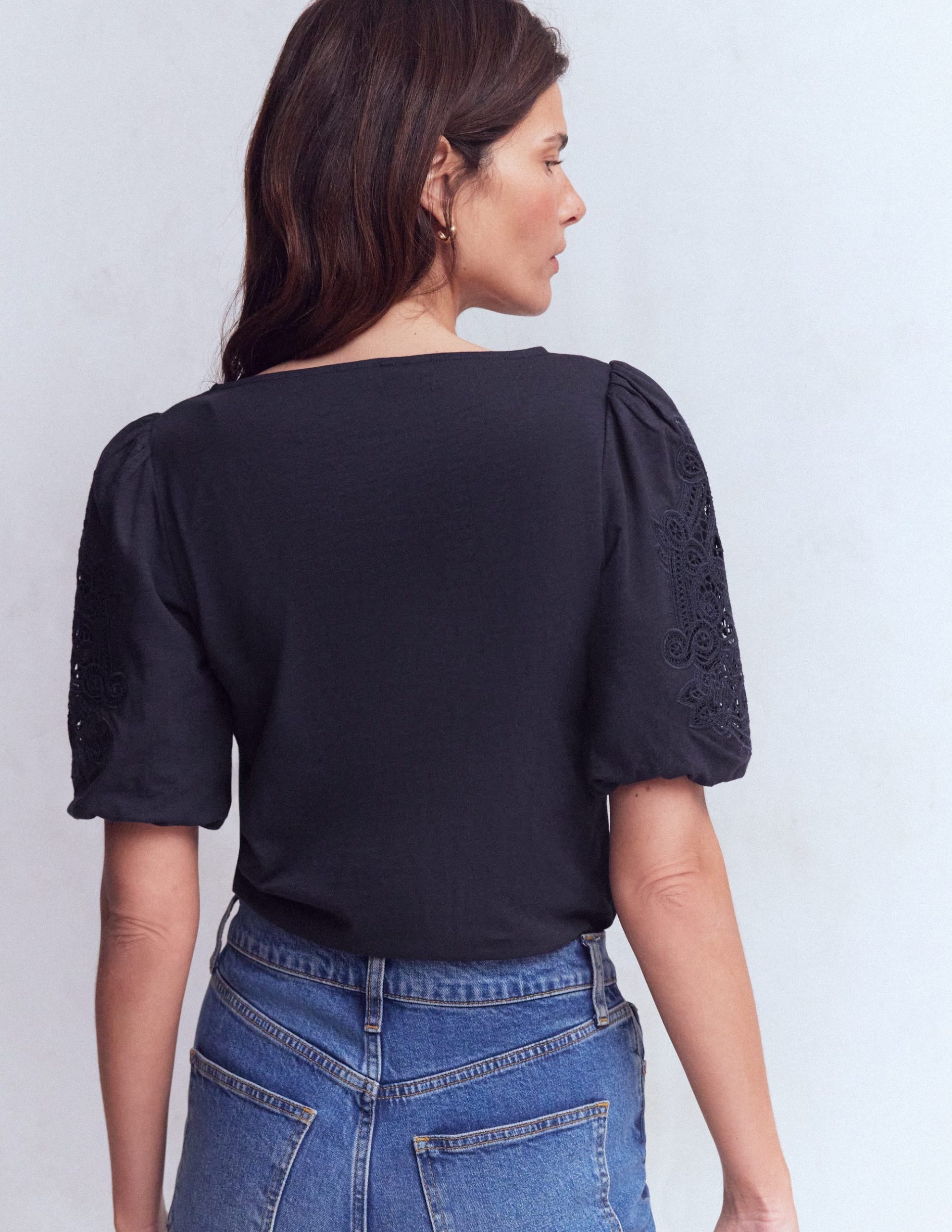 Tape Lace T-shirt-Navy - Image 3