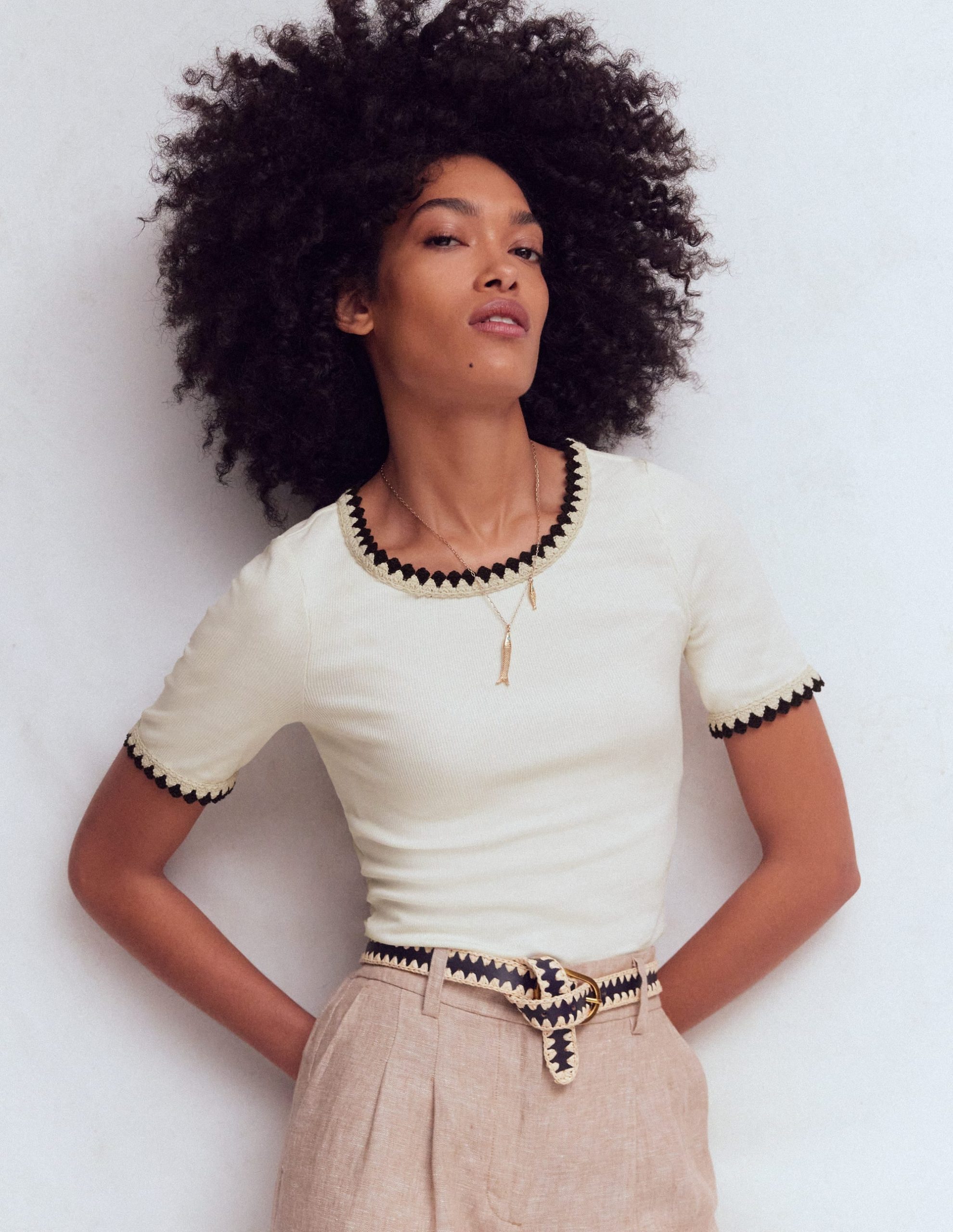 Maddie Trim Detail T-Shirt-Ivory with Black - Image 4