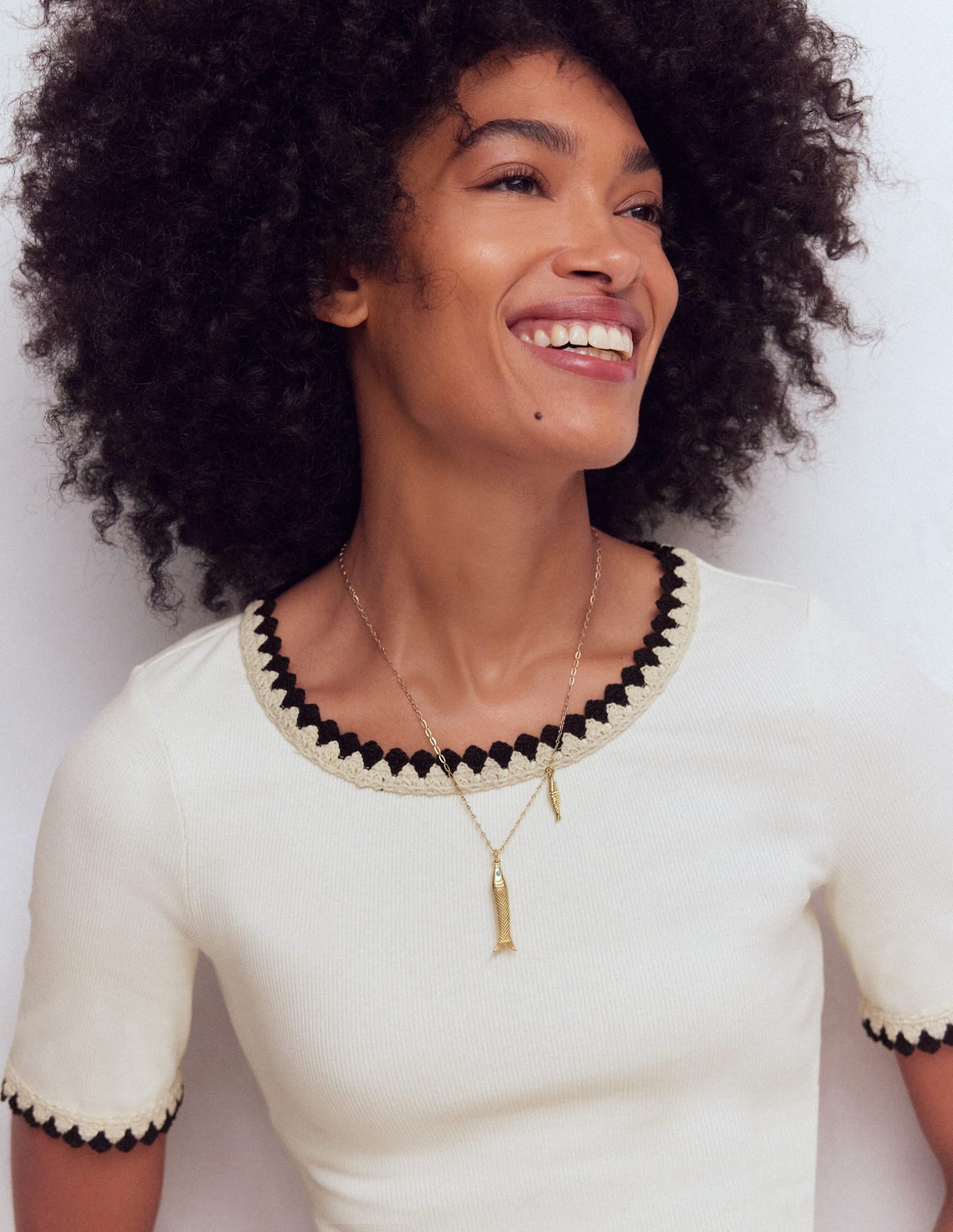 Maddie Trim Detail T-Shirt-Ivory with Black - Image 5
