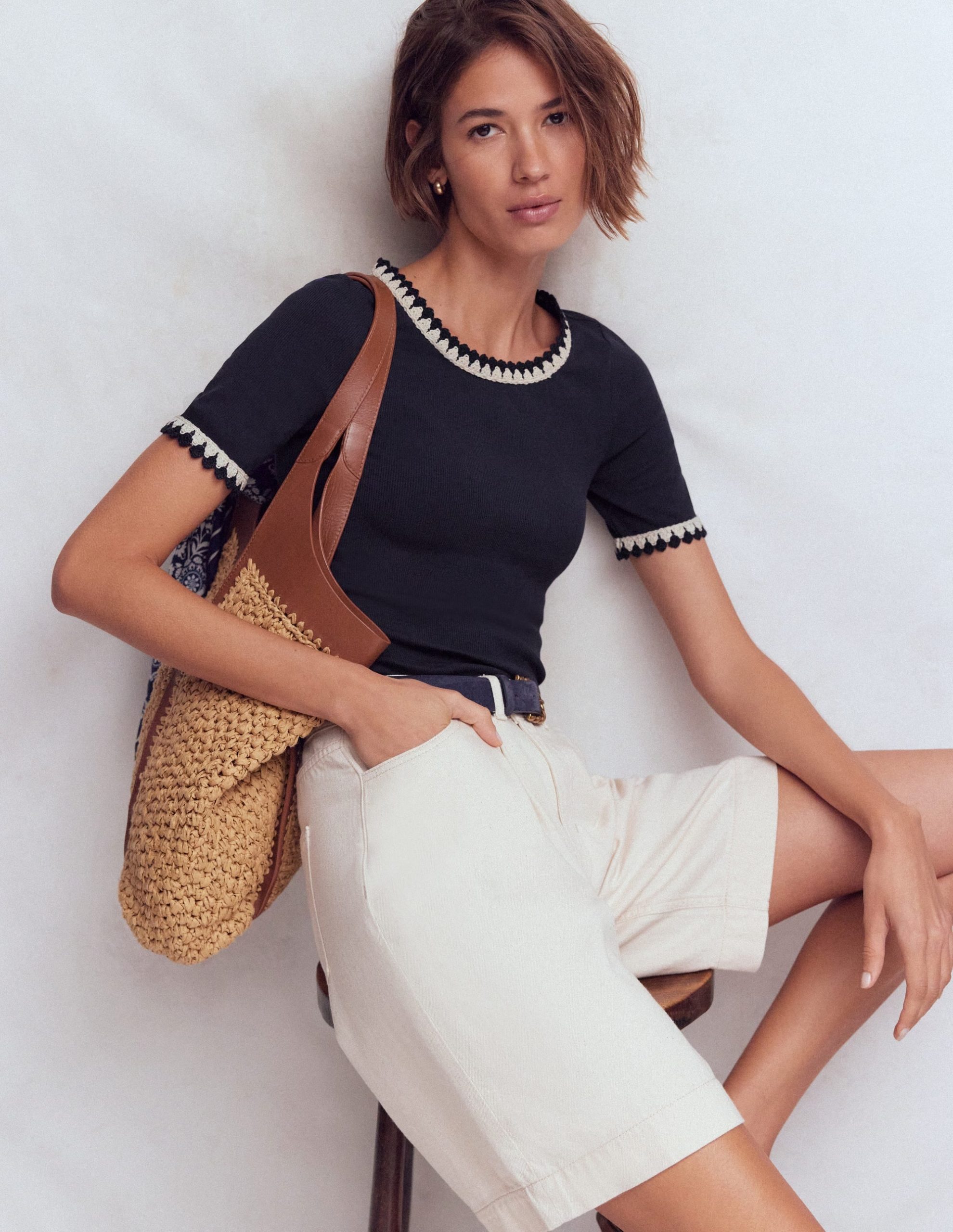 Maddie Trim Detail T-Shirt-Navy - Image 4
