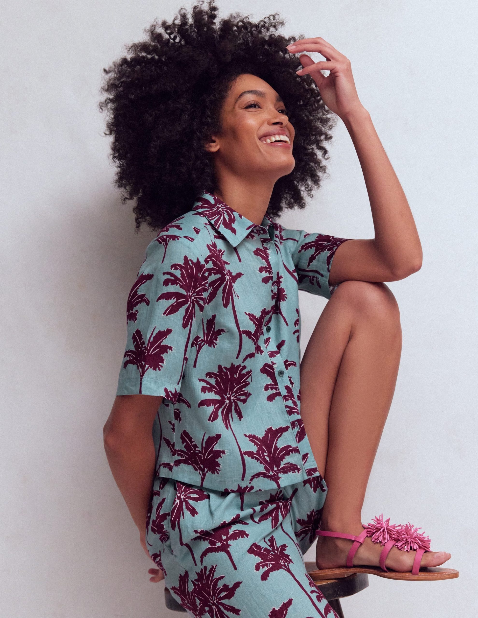 Short Sleeve Linen Shirt-Seamist Blue. Palm Paradise