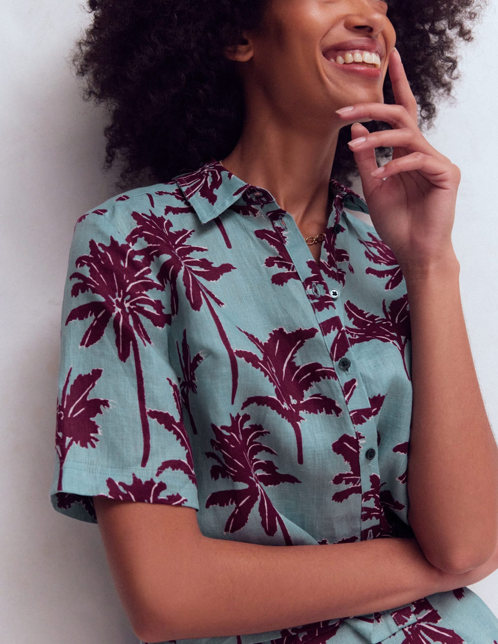 Short Sleeve Linen Shirt-Seamist Blue. Palm Paradise - Image 2