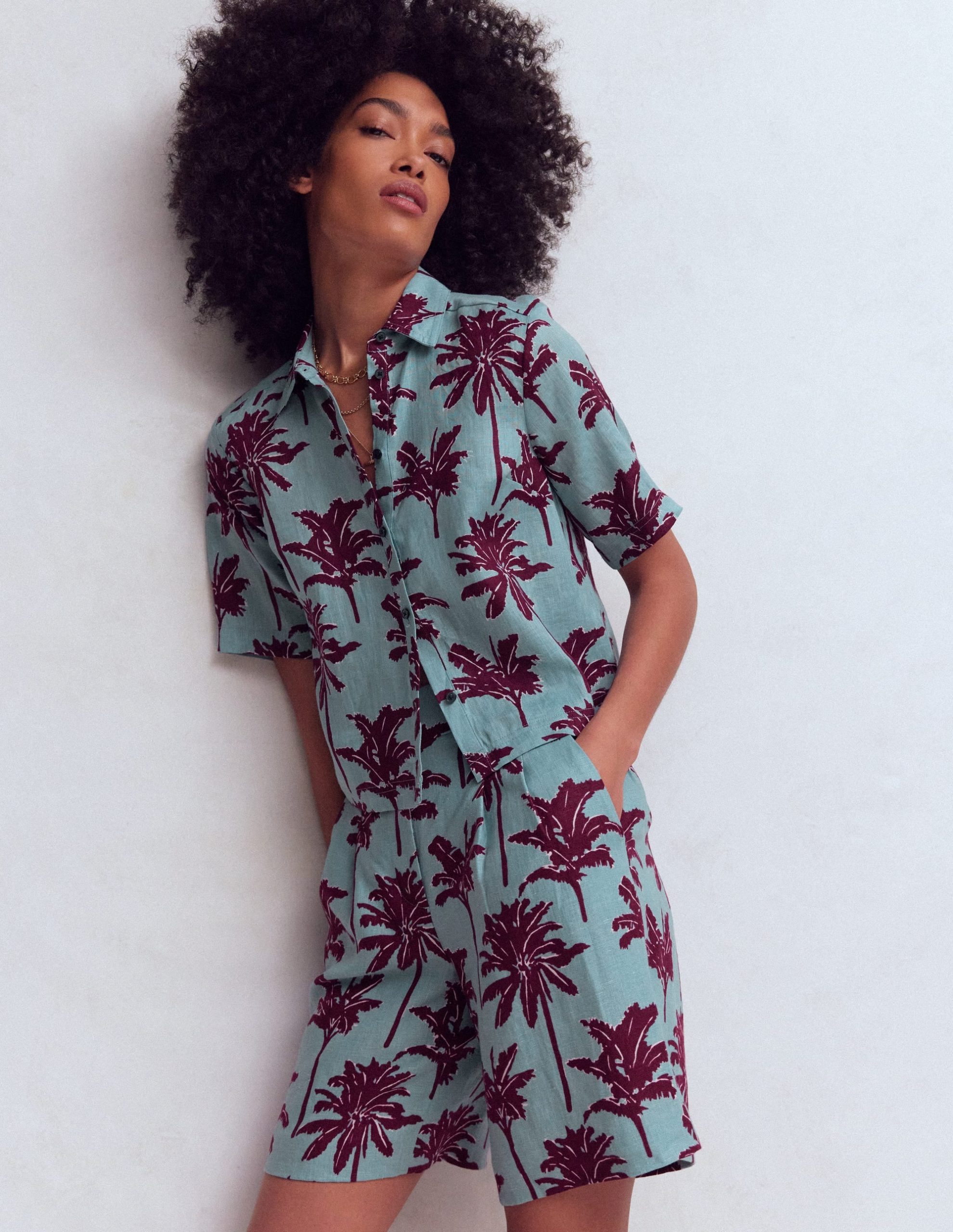 Short Sleeve Linen Shirt-Seamist Blue. Palm Paradise - Image 4