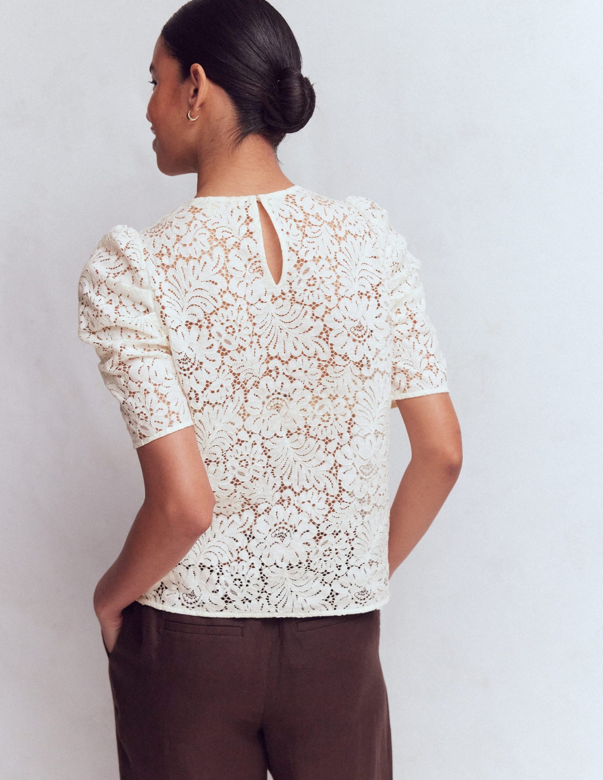 Pleat Sleeve Lace T-shirt-Ivory - Image 3