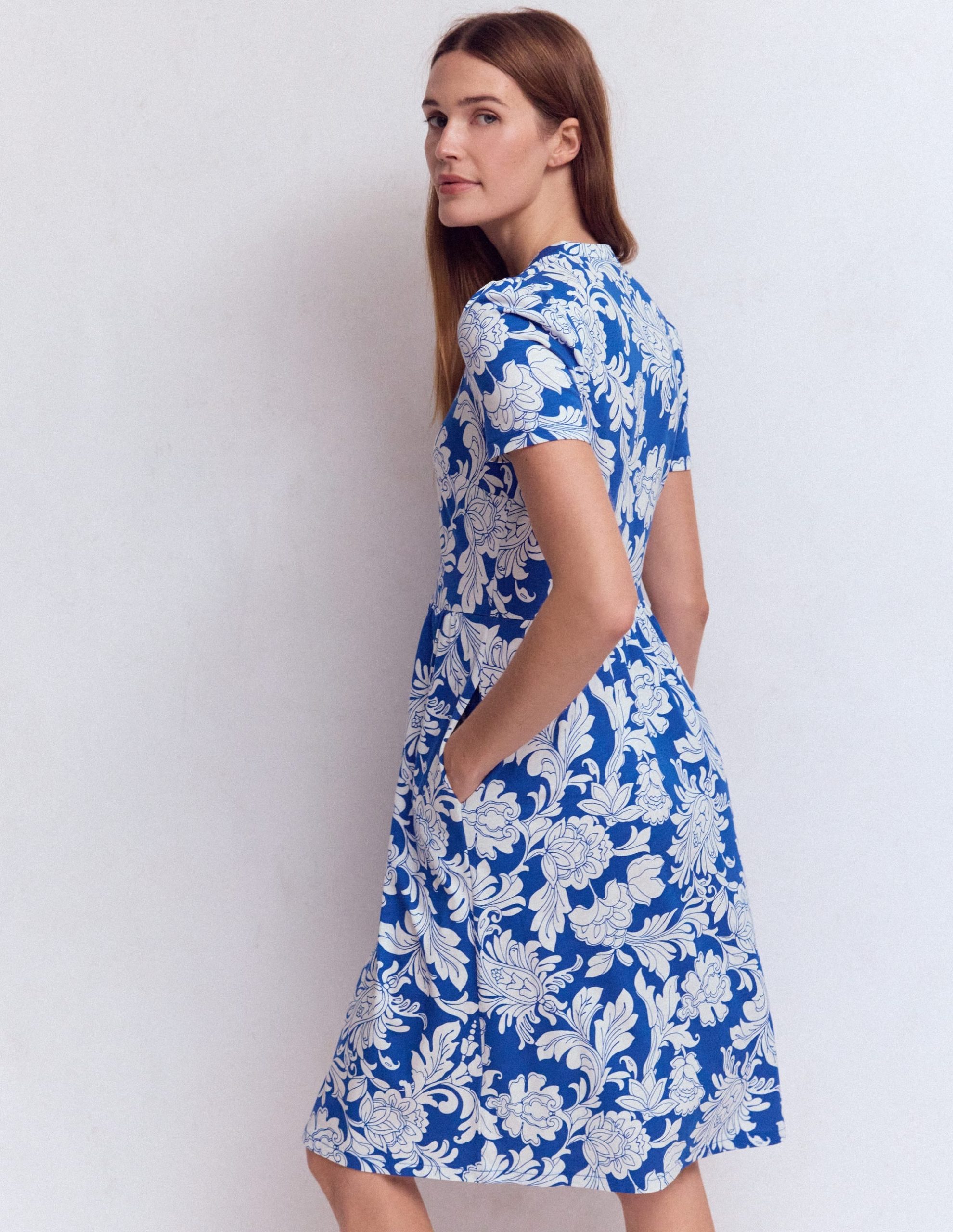 Naomi Short Sleeve Dress-Blue. Botanical Flourish Mono - Image 4