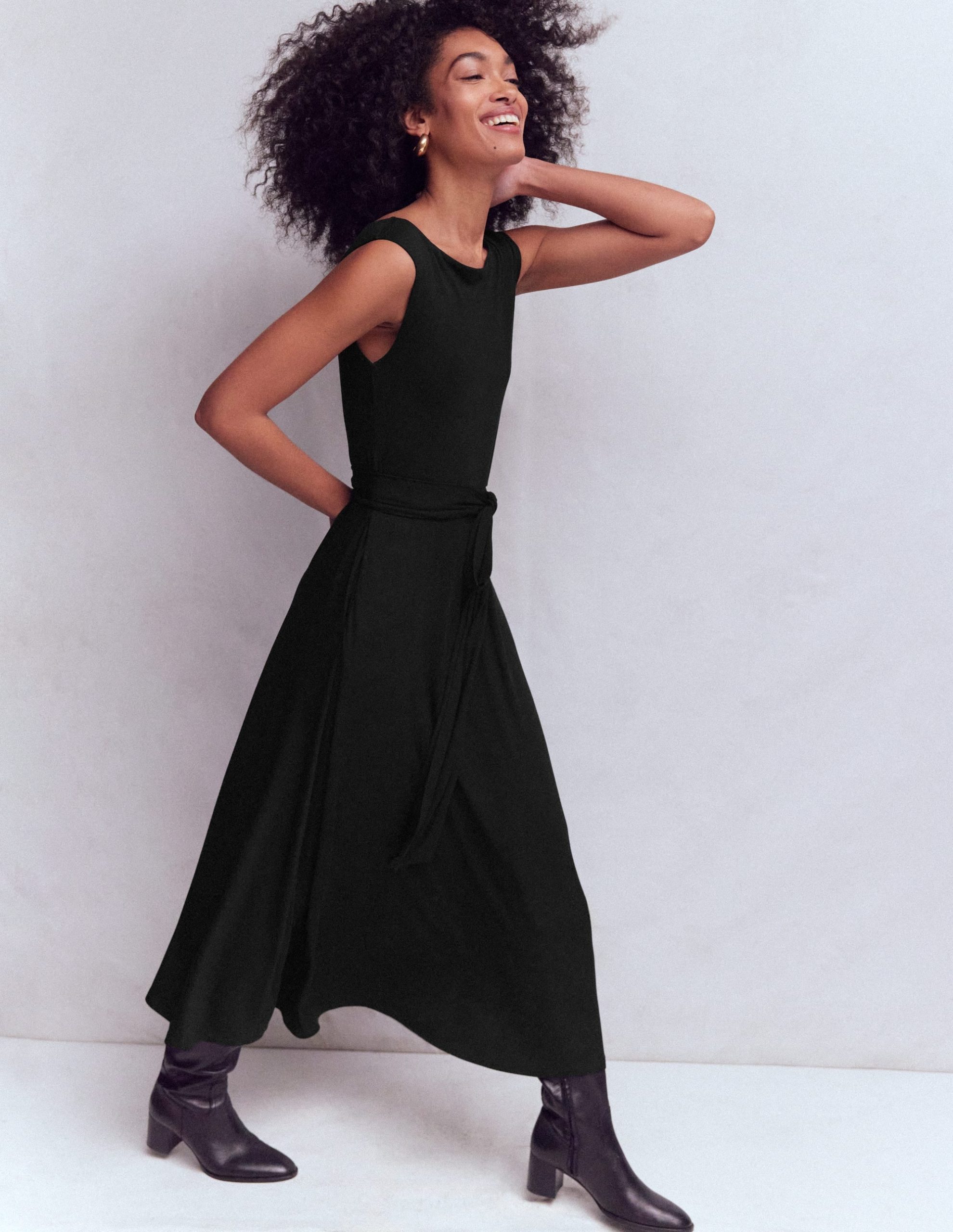 Tamsin Jersey Midi Dress-Black - Image 5