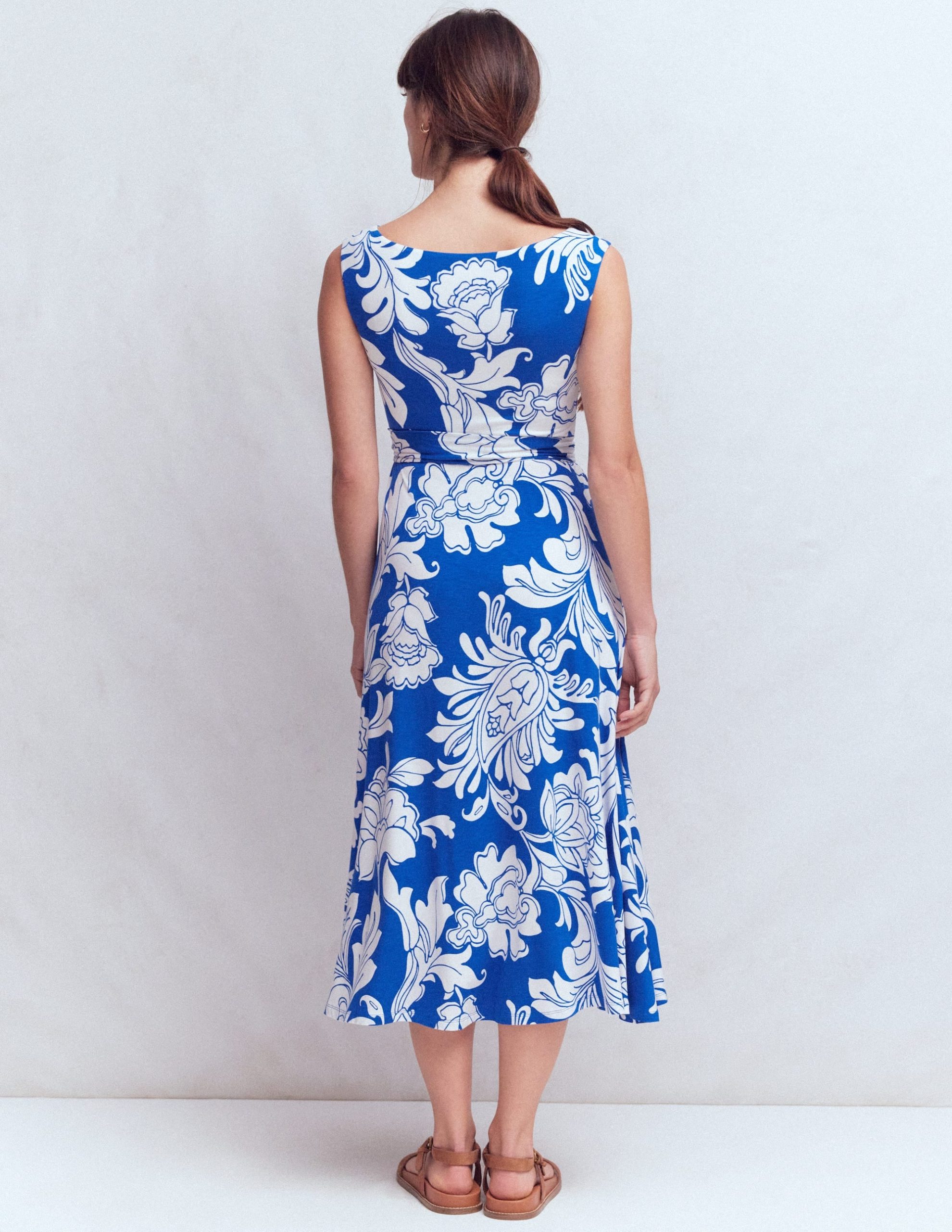 Tamsin Jersey Midi Dress-Blue. Botanical Flourish Mono - Image 3