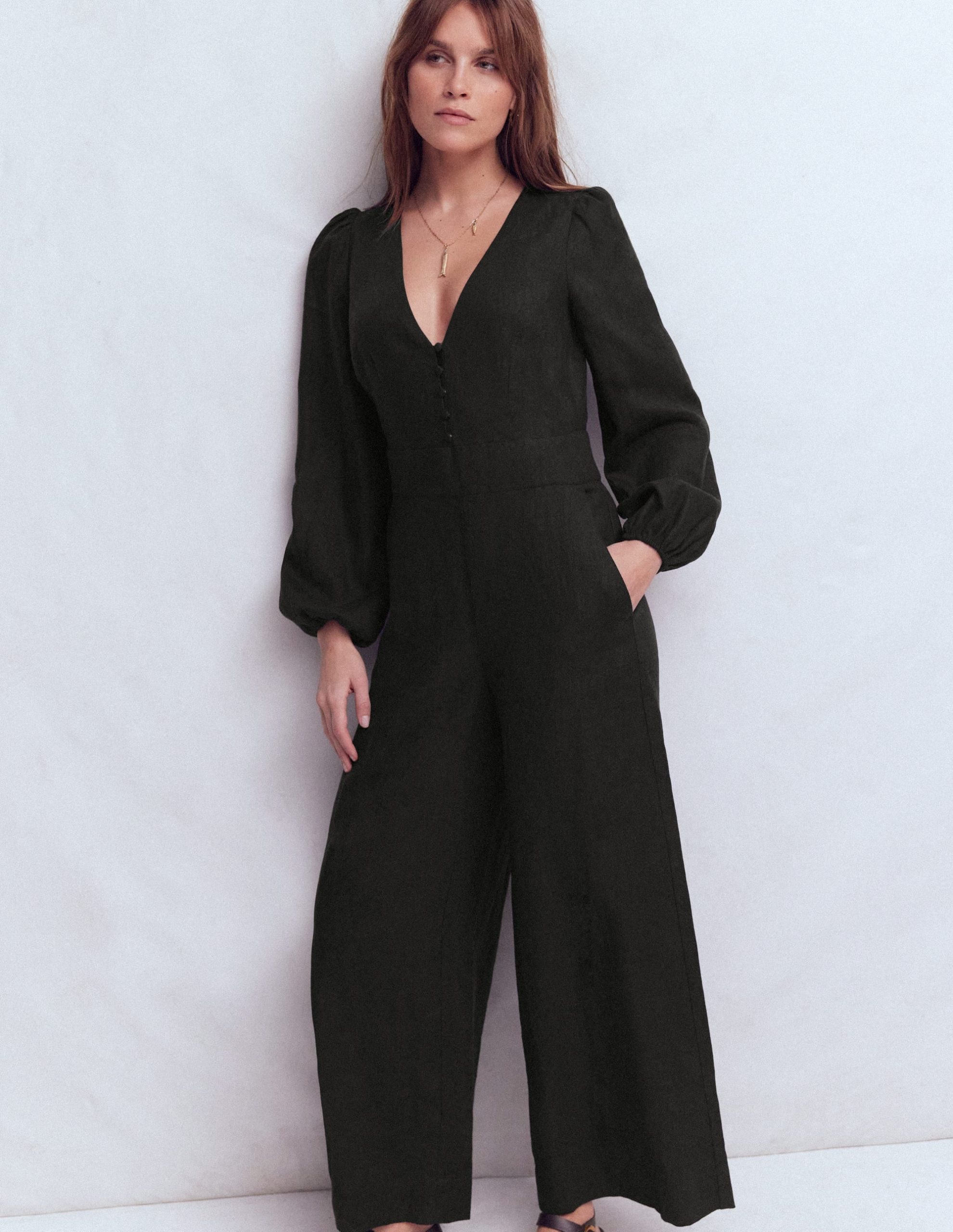 Lola Linen Jumpsuit-Black - Image 4