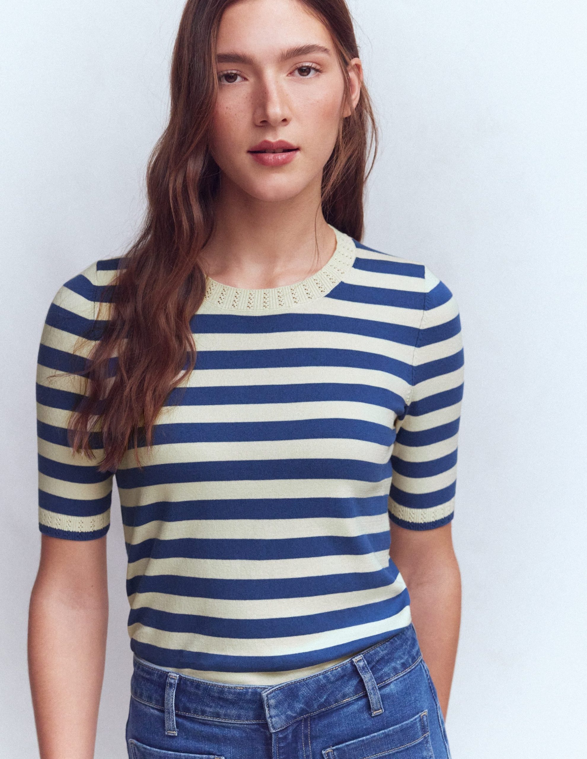 Emilia Cotton Crew T-shirt-Denim Blue/ Warm Ivory - Image 4