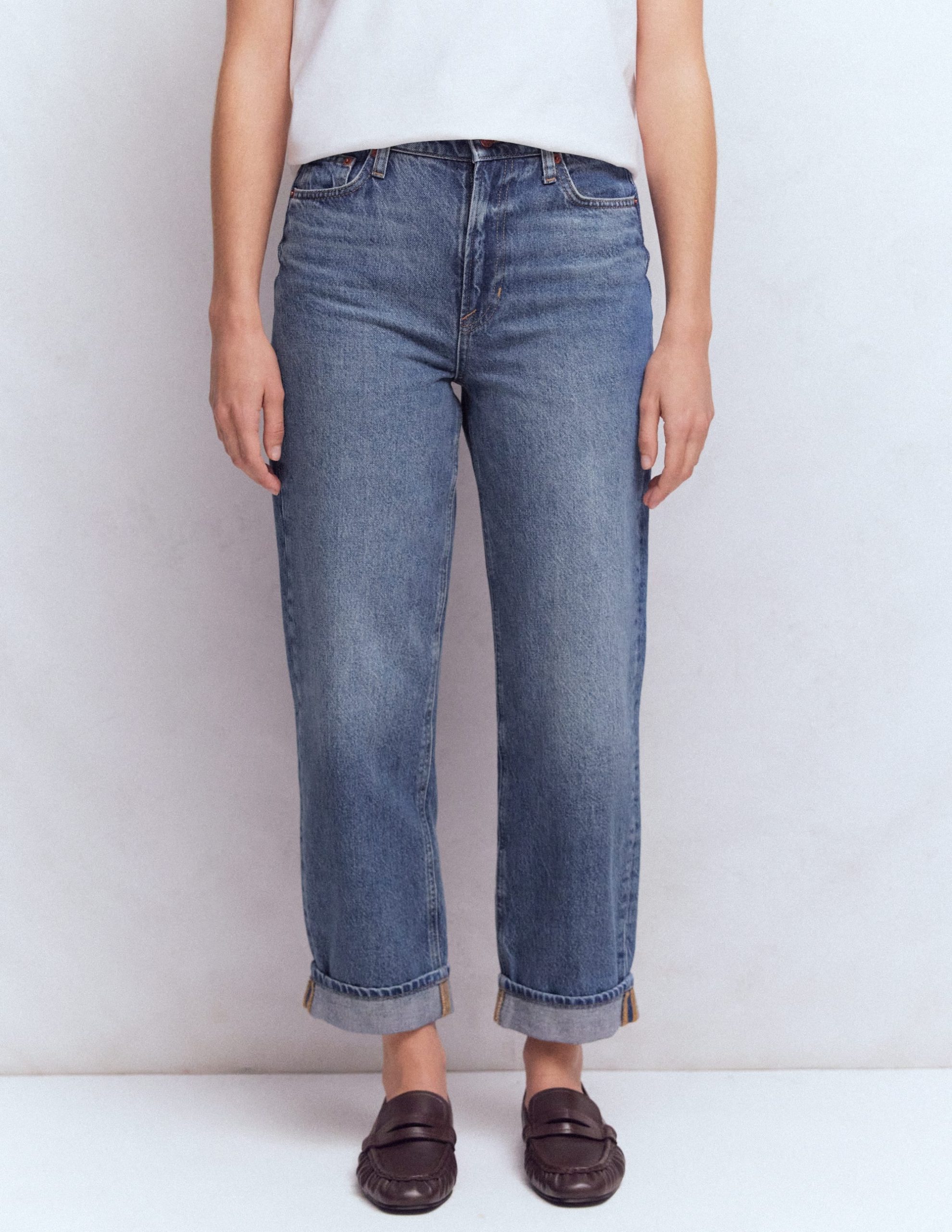 Mid Rise Relaxed Jeans-Mid Vintage - Image 4
