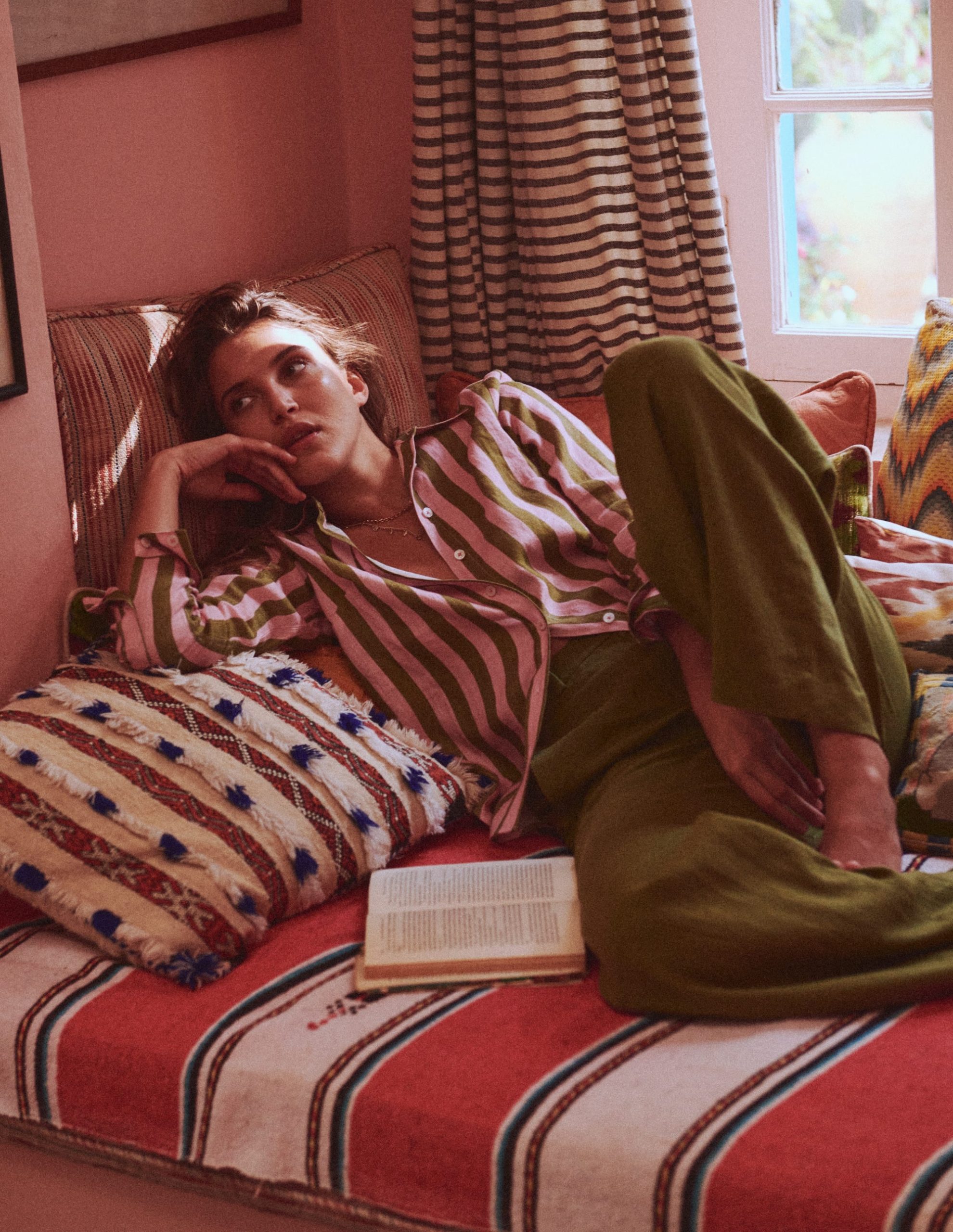 Belgravia Linen Pants-Olive Green - Image 5